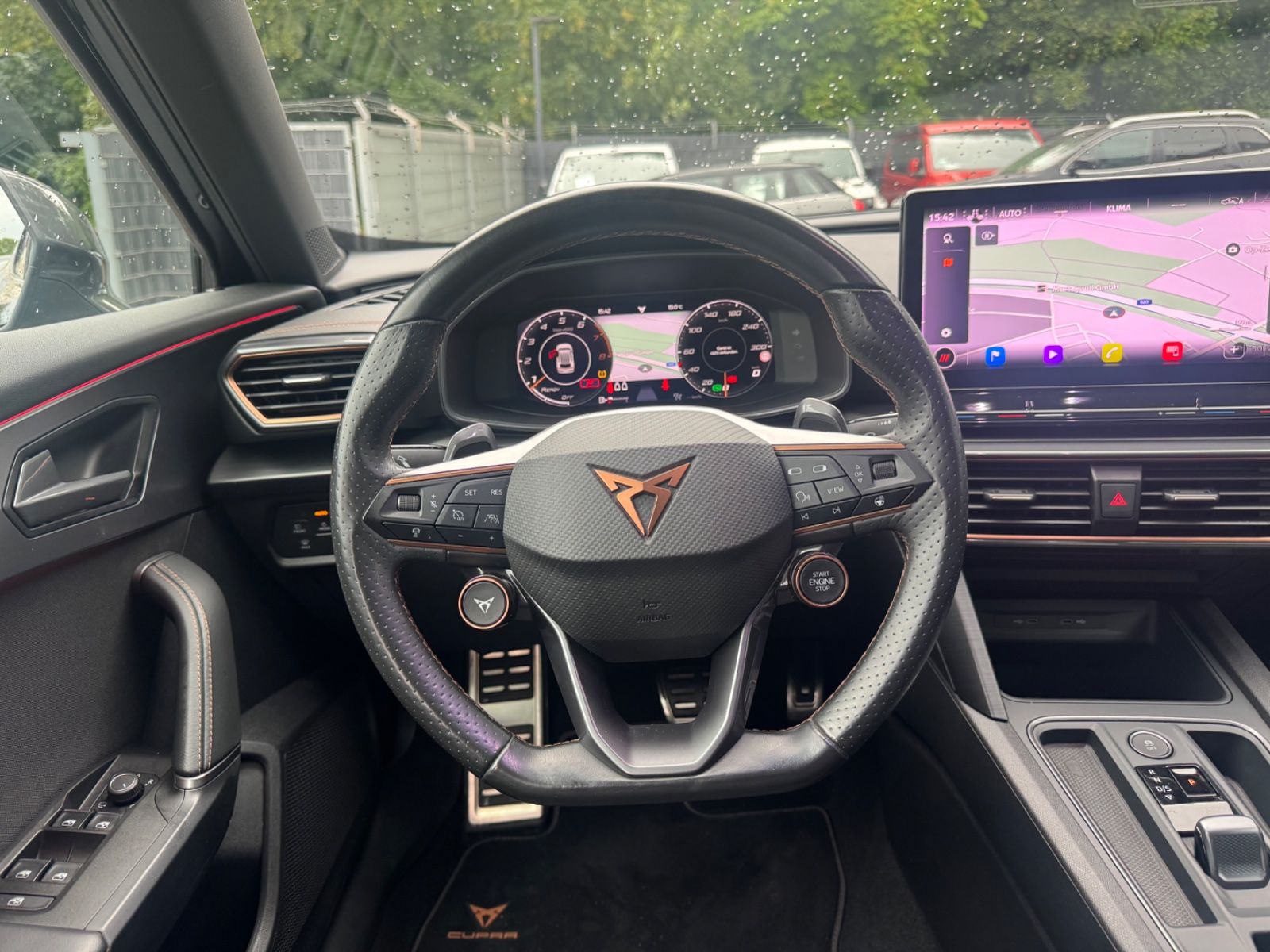 Fahrzeugabbildung CUPRA FORMENTOR VZ 4 DRIVE*AUT*2.HD*LED*KAMERA*SHZ*TOP