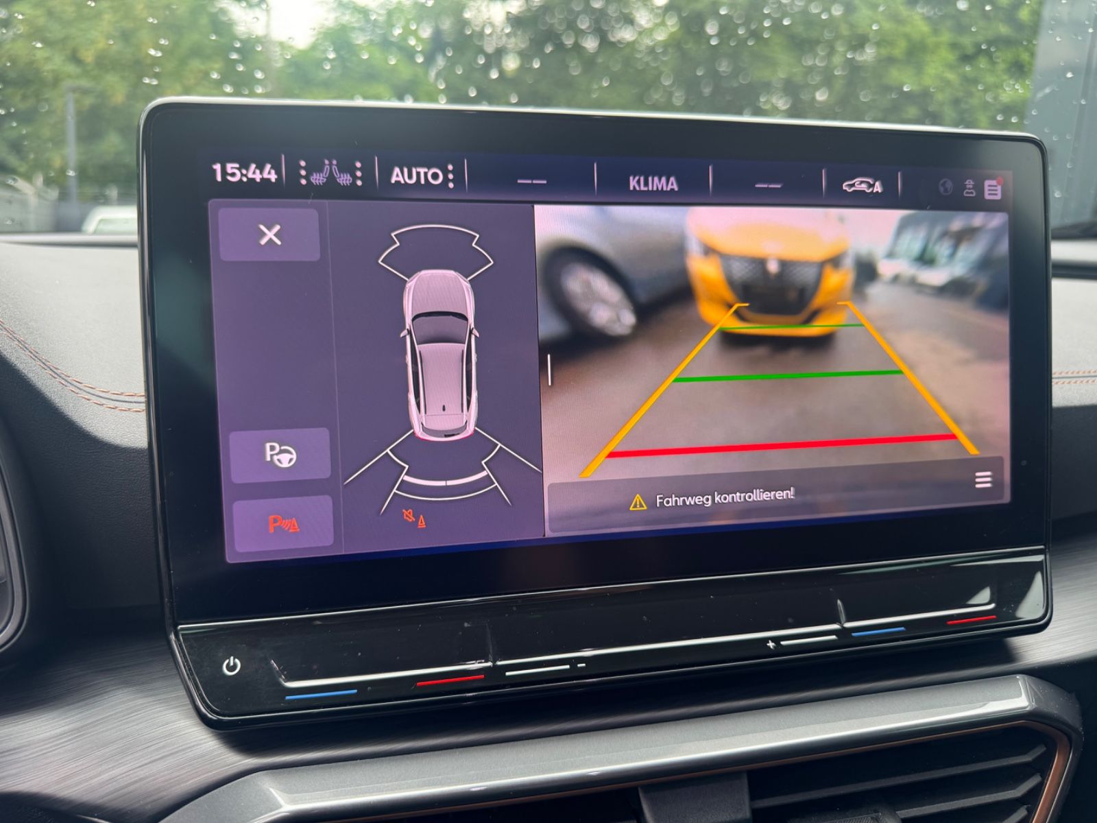Fahrzeugabbildung CUPRA FORMENTOR VZ 4 DRIVE*AUT*2.HD*LED*KAMERA*SHZ*TOP