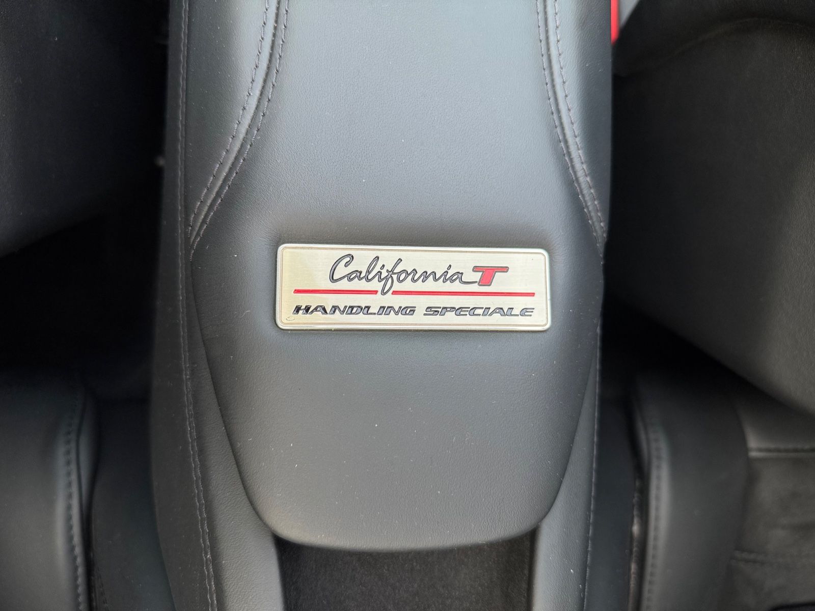 Fahrzeugabbildung Ferrari CALIFORNIA T V8*CARBON*POWER-GARANTIE*KERAMIK*