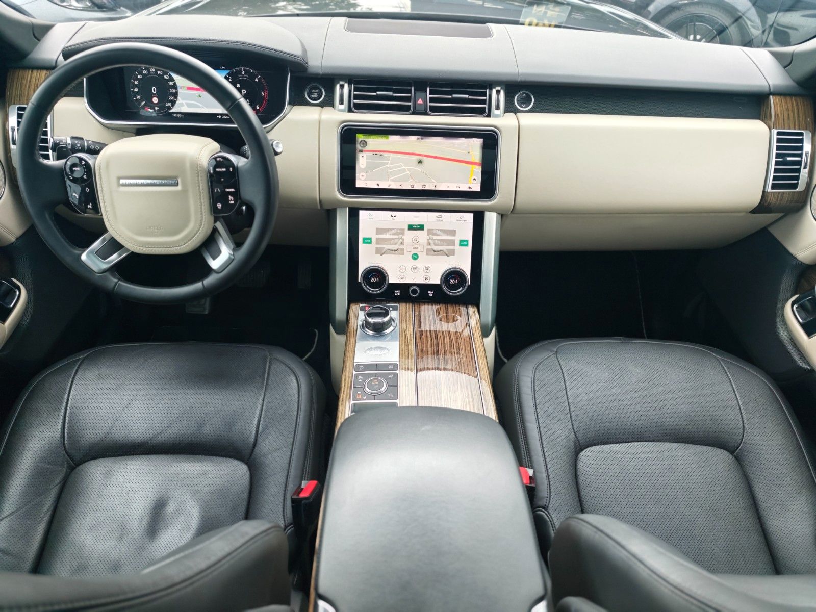Fahrzeugabbildung Land Rover RANGE ROVER VOGUE*MERIDAN*MEMORY*V8*LUFTFEDERUNG