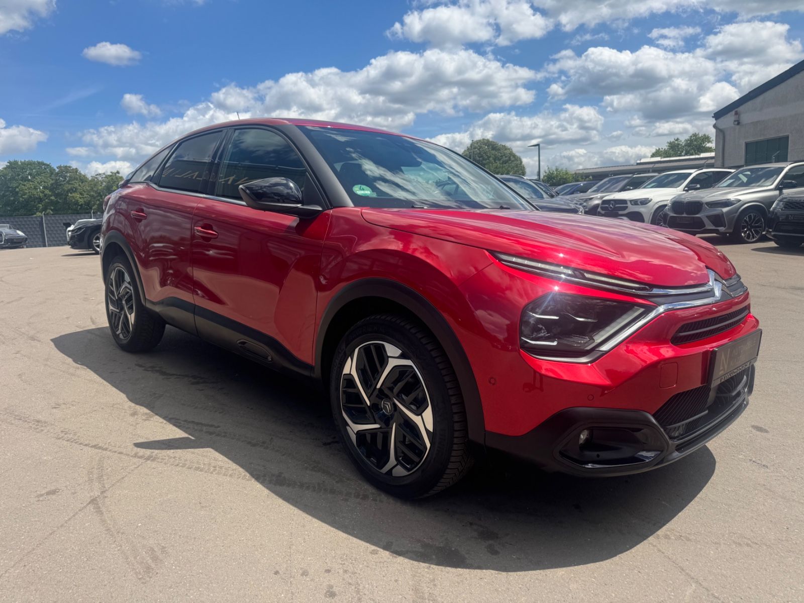 Fahrzeugabbildung Citroën C4 LIM EXCLUSIVE *LEDER*MEMORY*NAVI*LED*KAM*