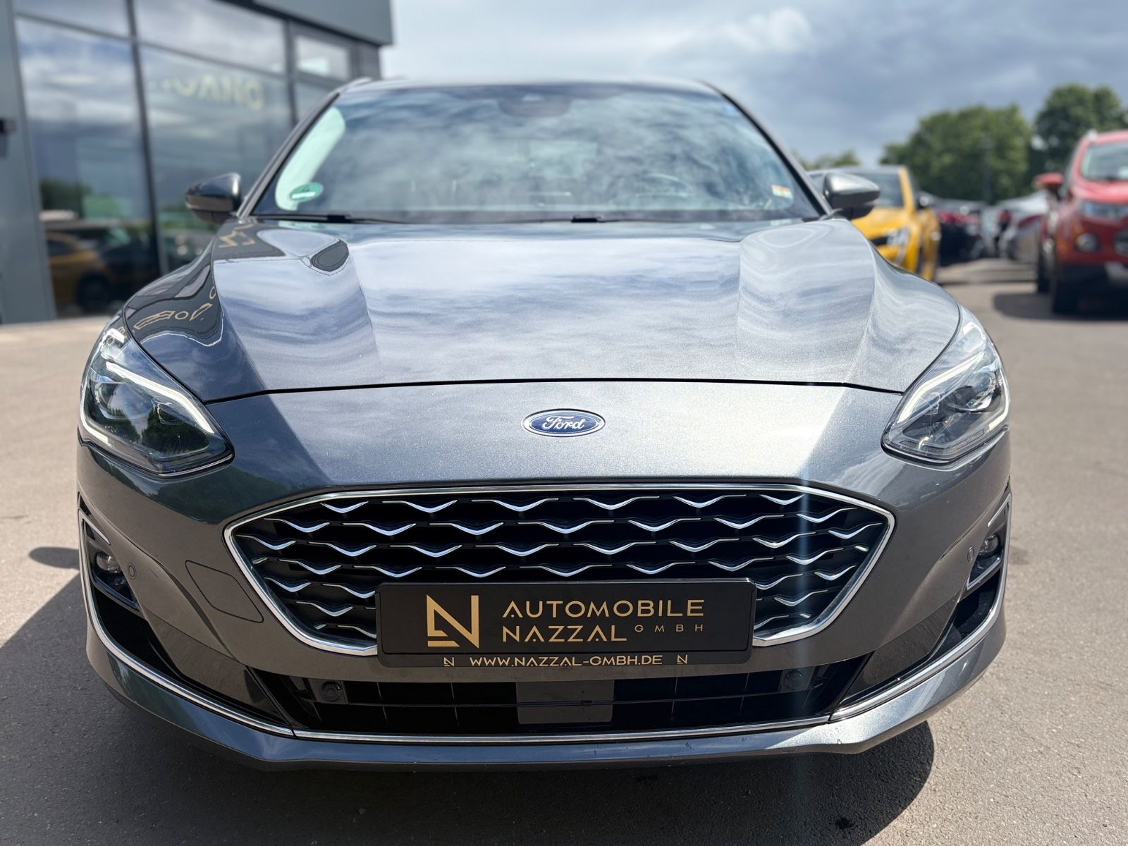 Fahrzeugabbildung Ford FOCUS VIGNALE *1.HAND*HEAD-UP*KAMERA*NAVI*