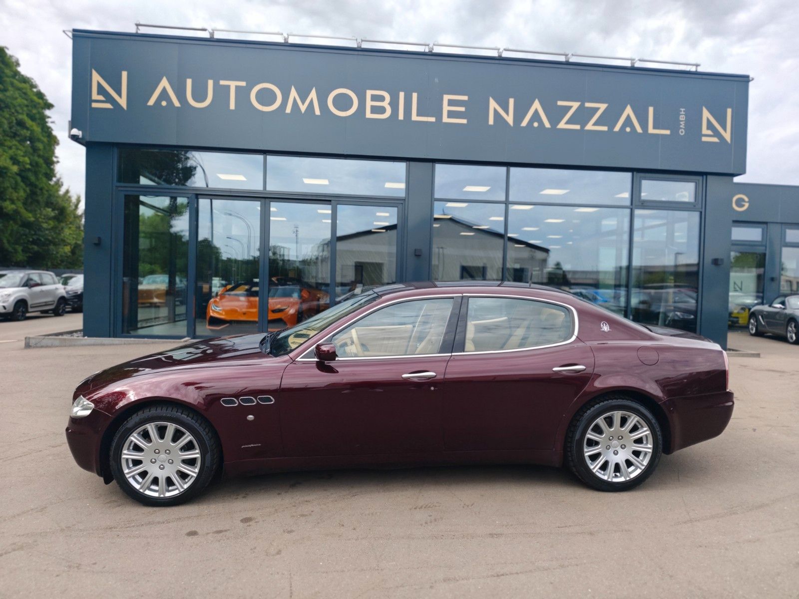 Fahrzeugabbildung Maserati QUATTROPORTE 4,2 *2.HD*COC*AUT*HISTORIE MASERATI