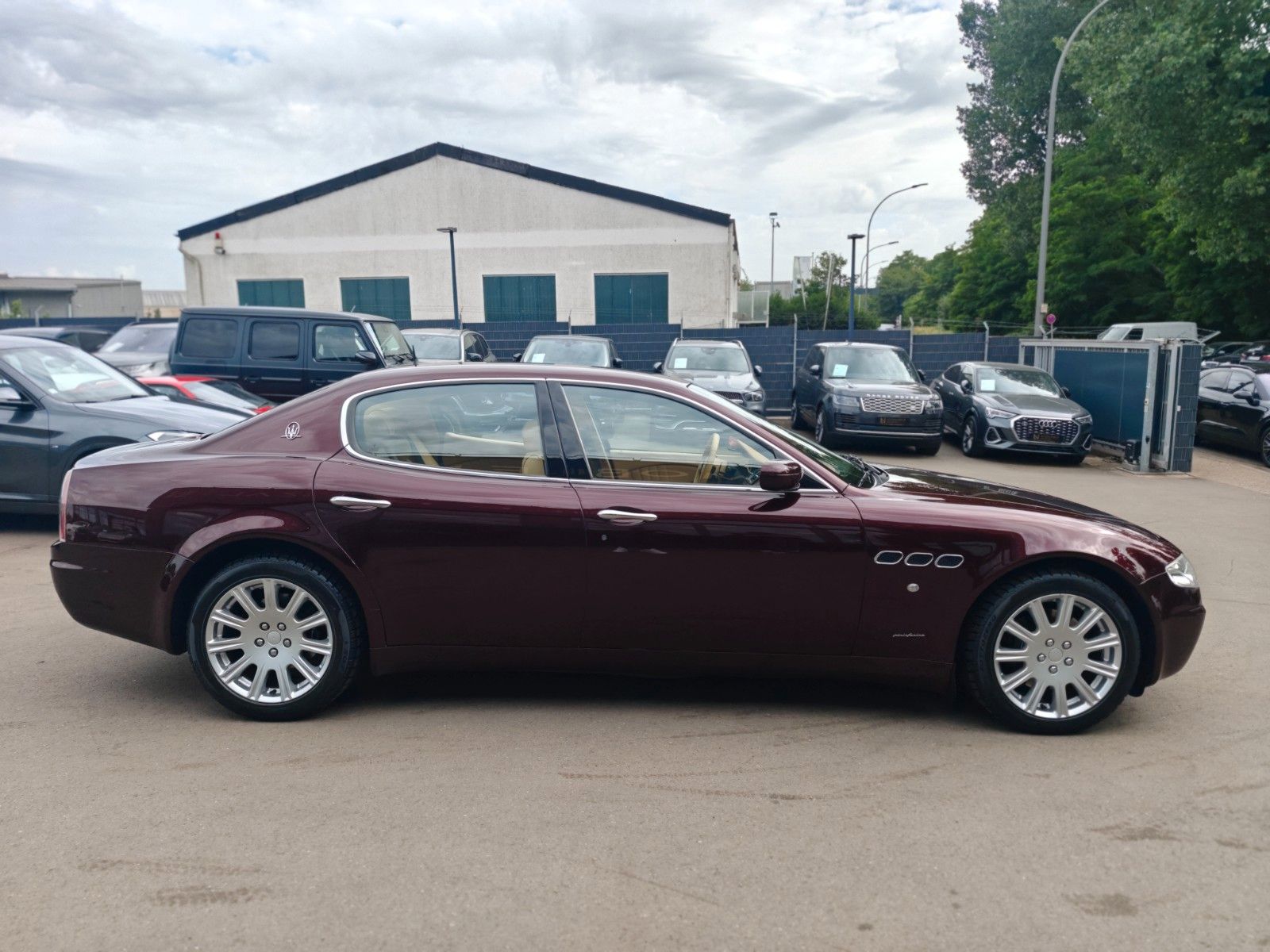 Fahrzeugabbildung Maserati QUATTROPORTE 4,2 *2.HD*COC*AUT*HISTORIE MASERATI