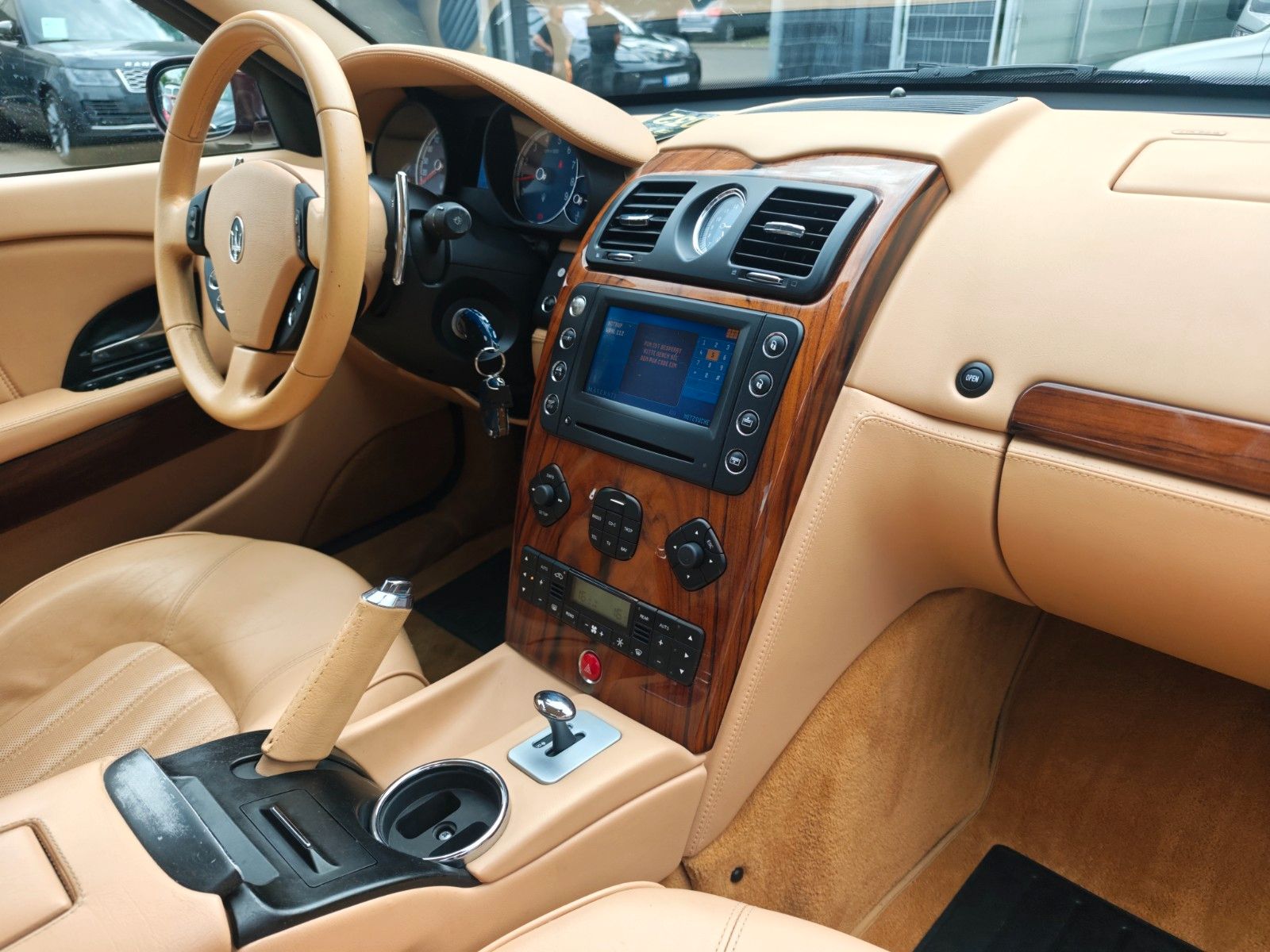 Fahrzeugabbildung Maserati QUATTROPORTE 4,2 *2.HD*COC*AUT*HISTORIE MASERATI