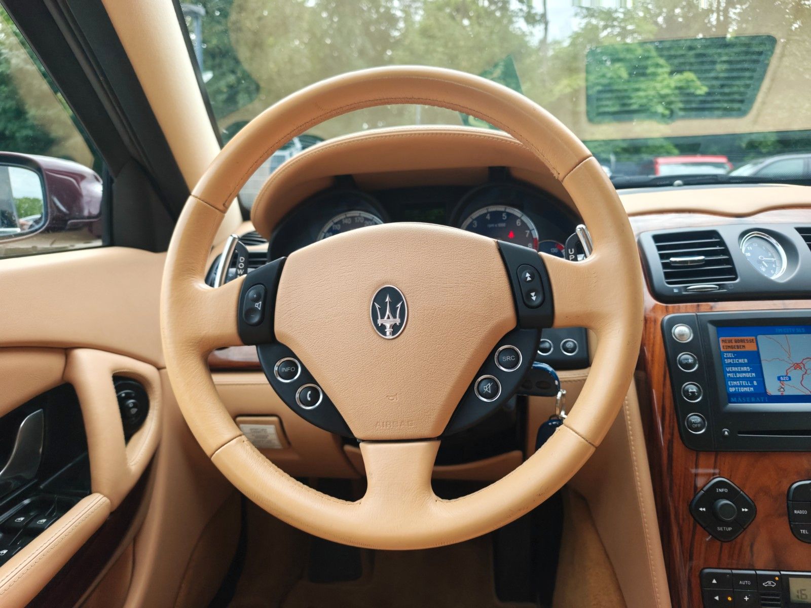 Fahrzeugabbildung Maserati QUATTROPORTE 4,2 *2.HD*COC*AUT*HISTORIE MASERATI