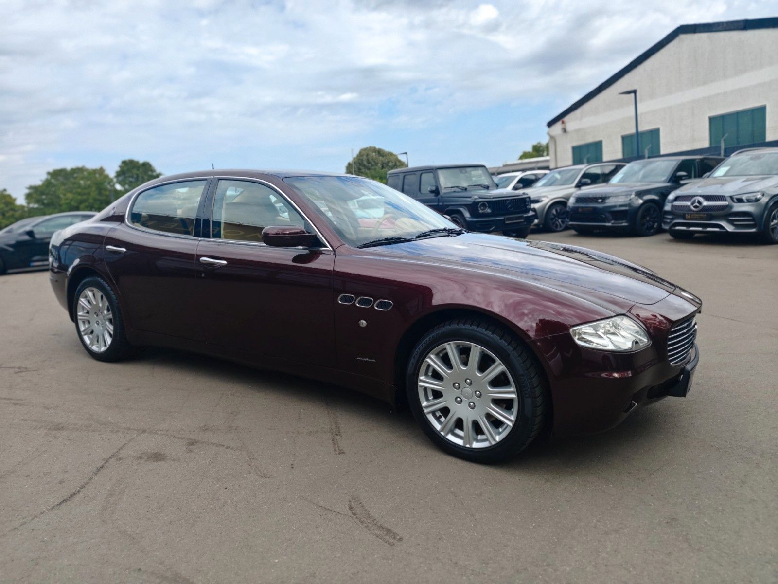 Fahrzeugabbildung Maserati QUATTROPORTE 4,2 *2.HD*COC*AUT*HISTORIE MASERATI