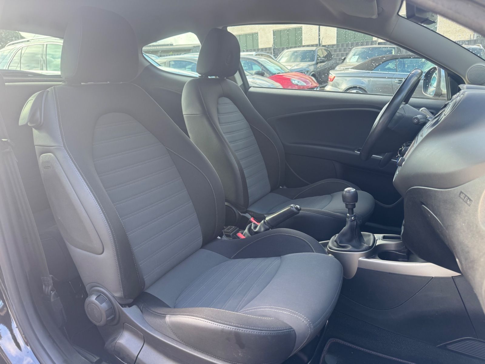 Fahrzeugabbildung Alfa Romeo MITO SUPER *8-FACH*PDC*KLIMA*ALU*