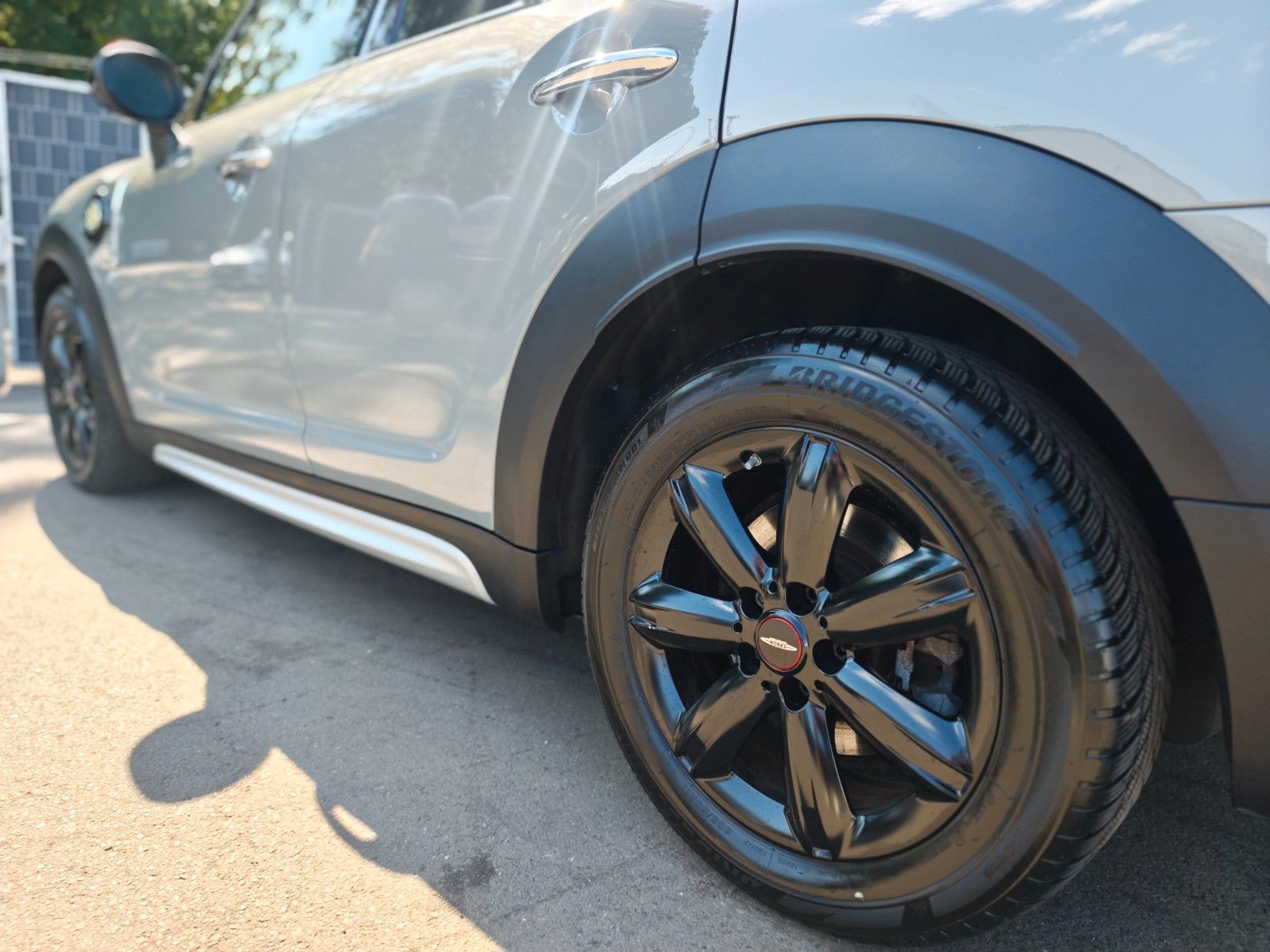 Fahrzeugabbildung MINI COUNTRYMAN COOPER SE *AUT*LED*SHZ*PANORAMA*KAM*