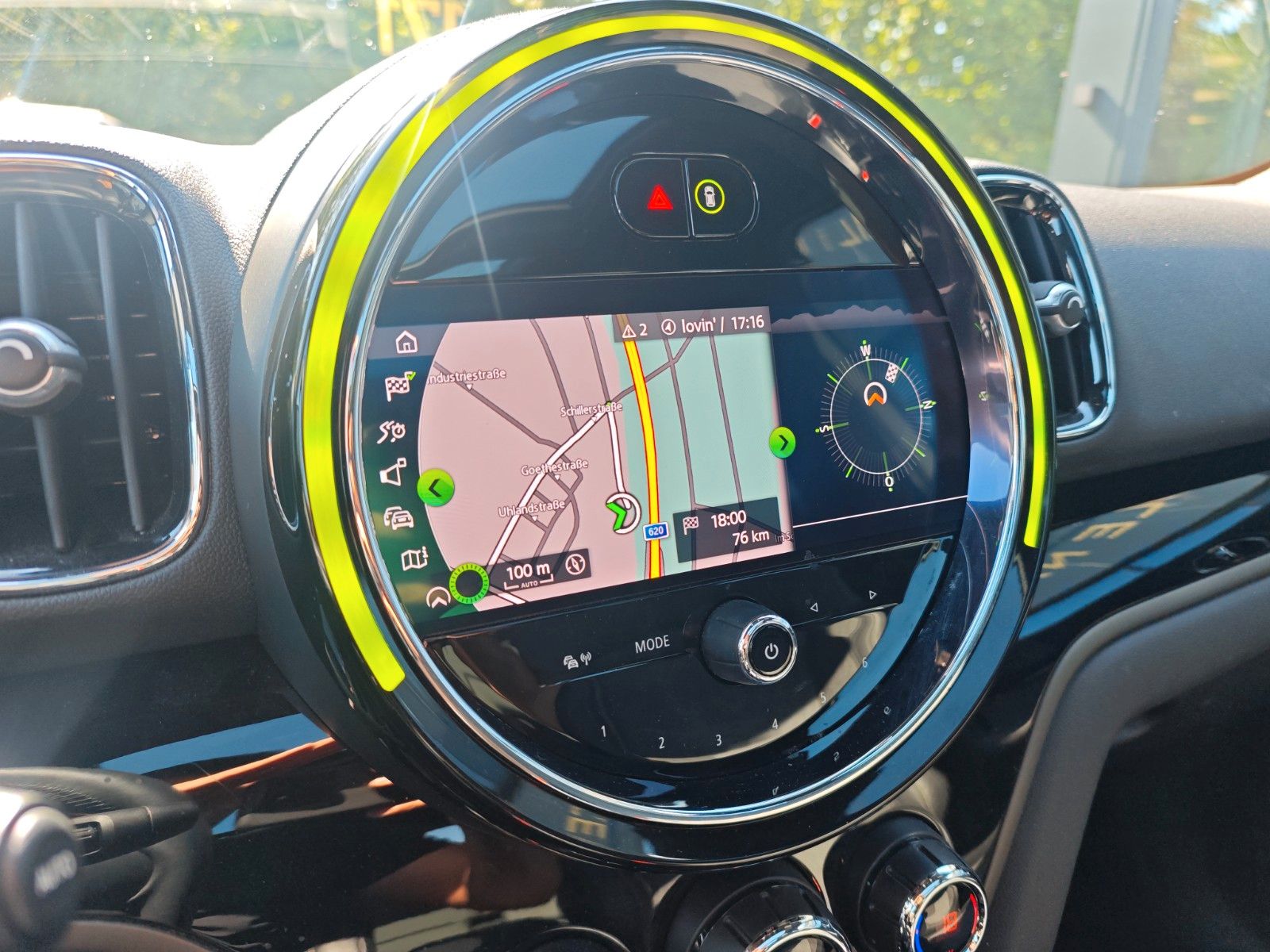 Fahrzeugabbildung MINI COUNTRYMAN COOPER SE *AUT*LED*SHZ*PANORAMA*KAM*