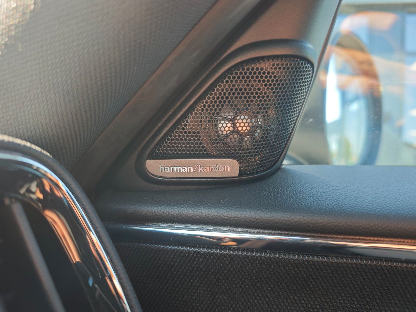 Fahrzeugabbildung MINI COUNTRYMAN COOPER SE *AUT*LED*SHZ*PANORAMA*KAM*