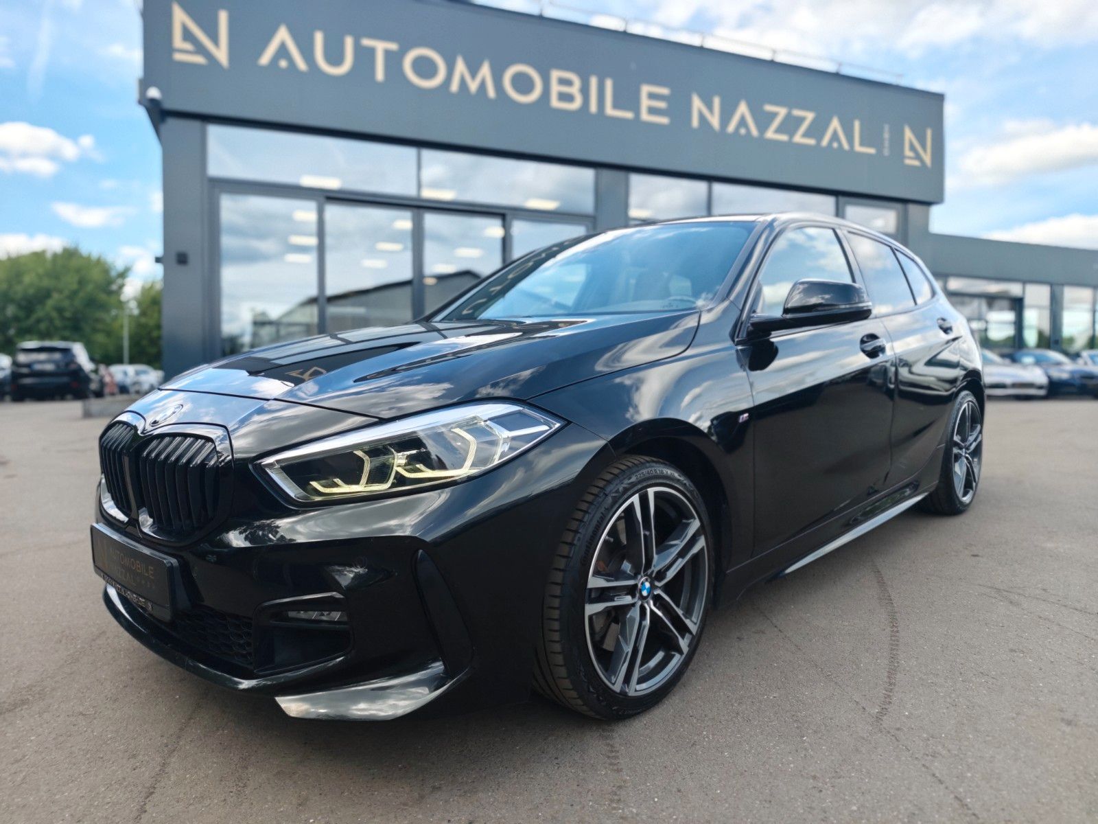 Fahrzeugabbildung BMW 120I M SPORTPAKET *SHADOW*NAVI*LED*ALCANTARA*TOP