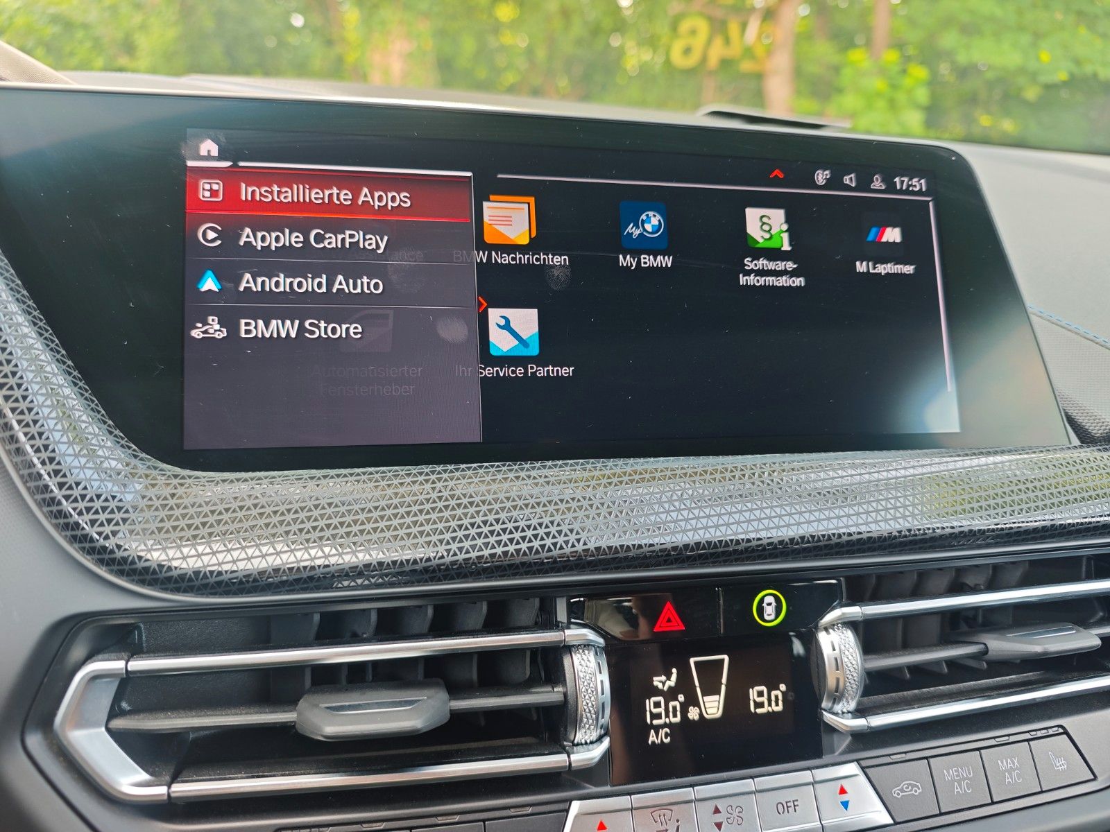 Fahrzeugabbildung BMW 120I M SPORTPAKET *SHADOW*NAVI*LED*ALCANTARA*TOP