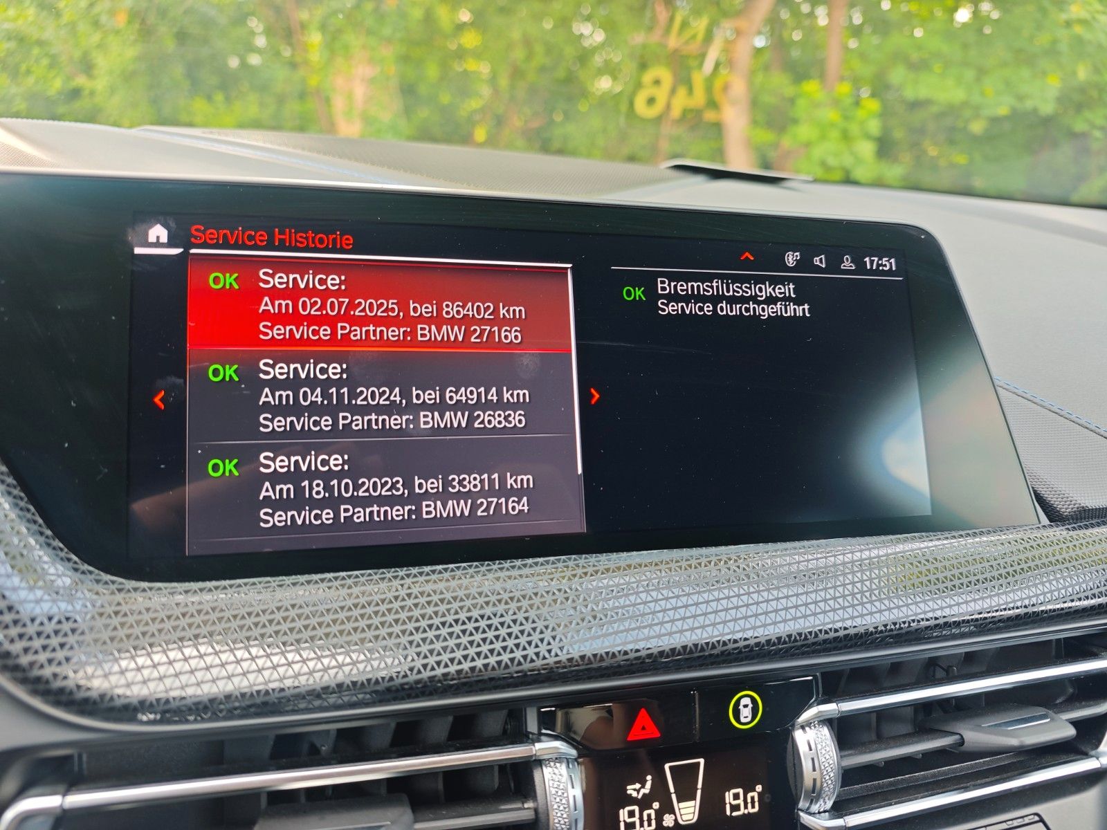 Fahrzeugabbildung BMW 120I M SPORTPAKET *SHADOW*NAVI*LED*ALCANTARA*TOP
