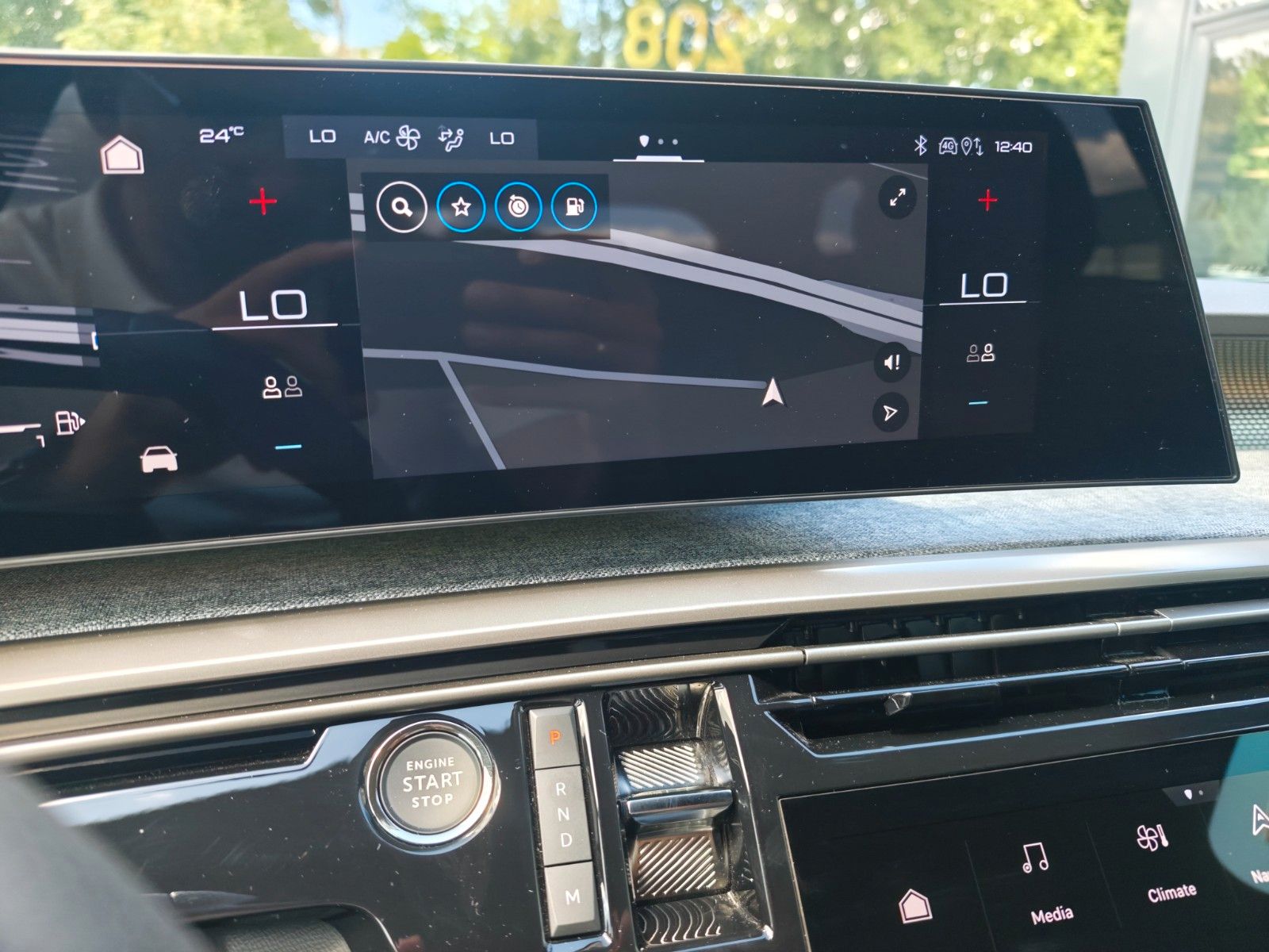 Fahrzeugabbildung Peugeot 5008 GT*APPLE CAR*NAVI*GARANTIE*7-SITZER*KAMERA*