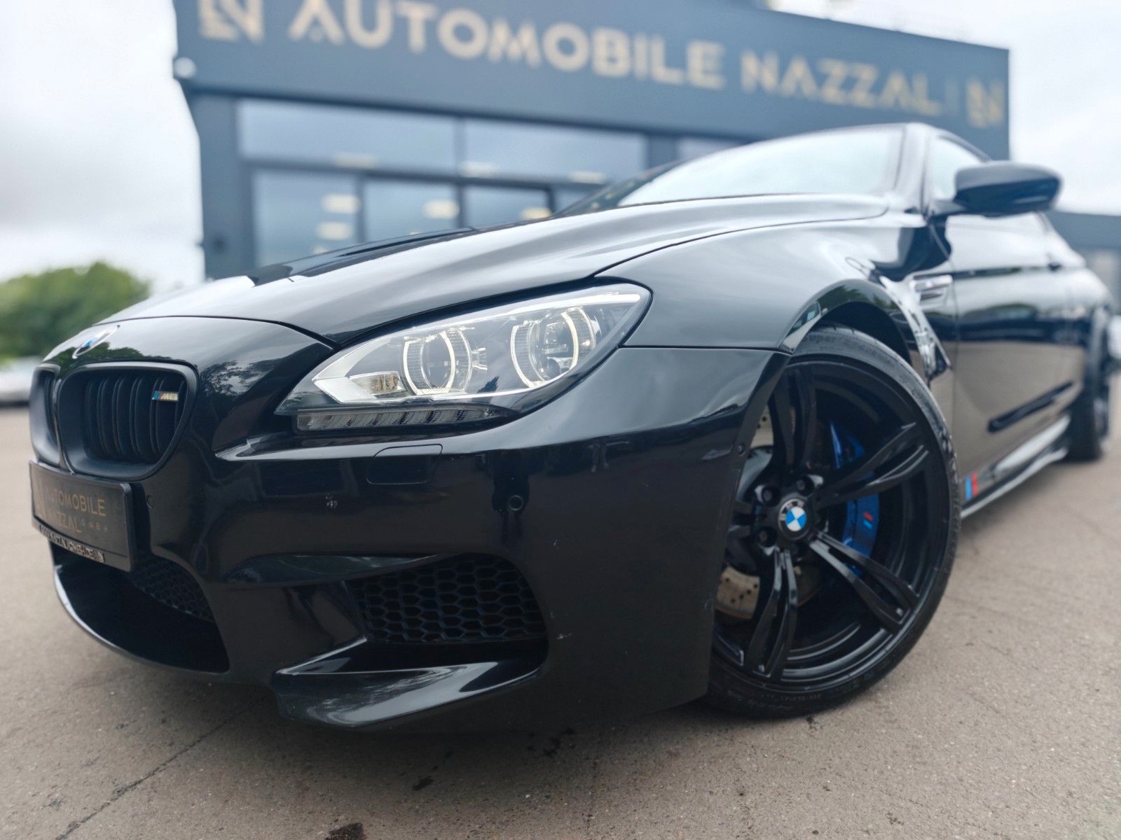 Fahrzeugabbildung BMW M6 COUPÉ *AUT.*CARBON*KAMERA*LED*20.Z*HEAD-UP*