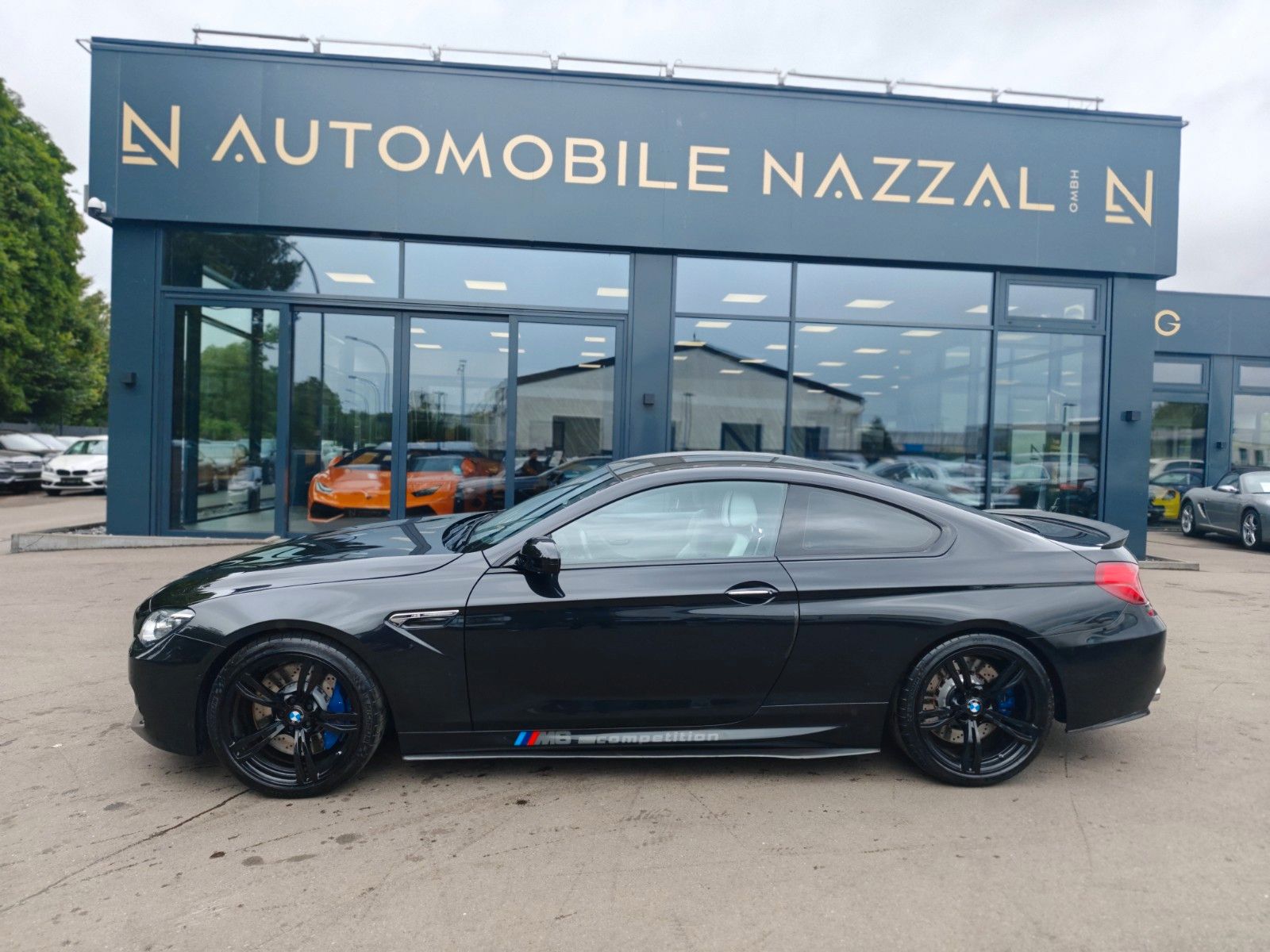 Fahrzeugabbildung BMW M6 COUPÉ *AUT.*CARBON*KAMERA*LED*20.Z*HEAD-UP*
