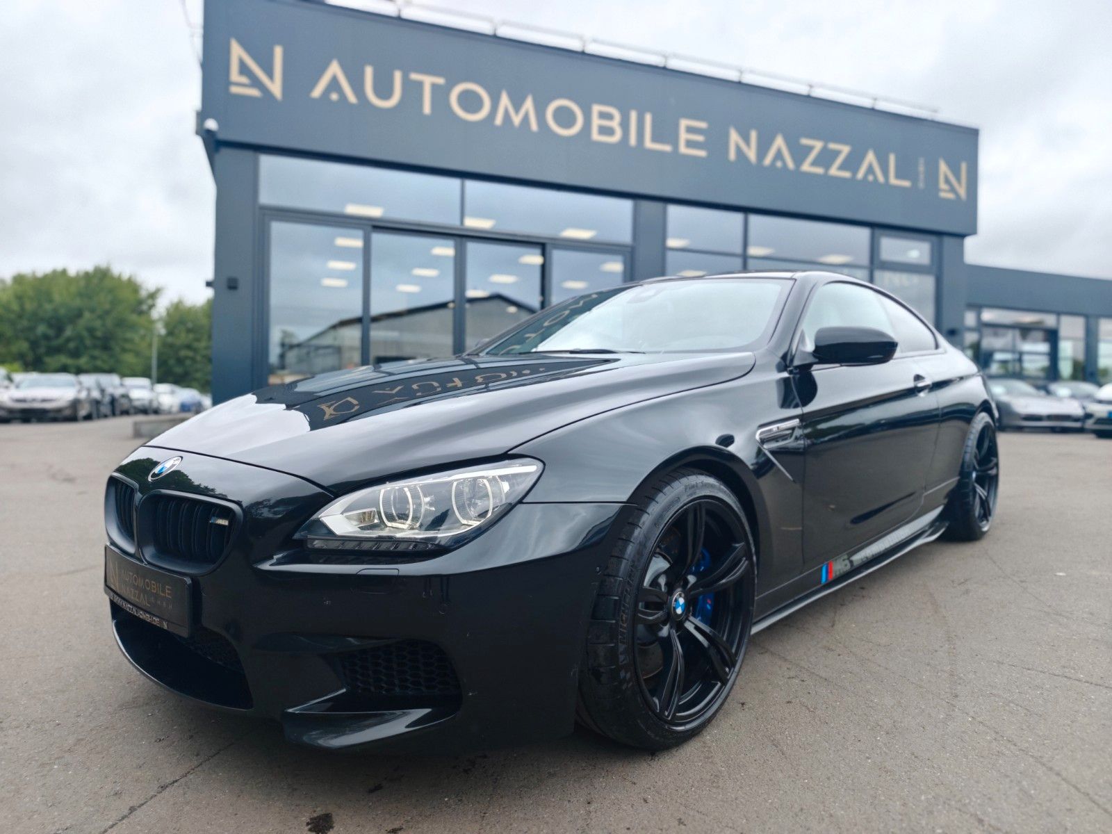 Fahrzeugabbildung BMW M6 COUPÉ *AUT.*CARBON*KAMERA*LED*20.Z*HEAD-UP*