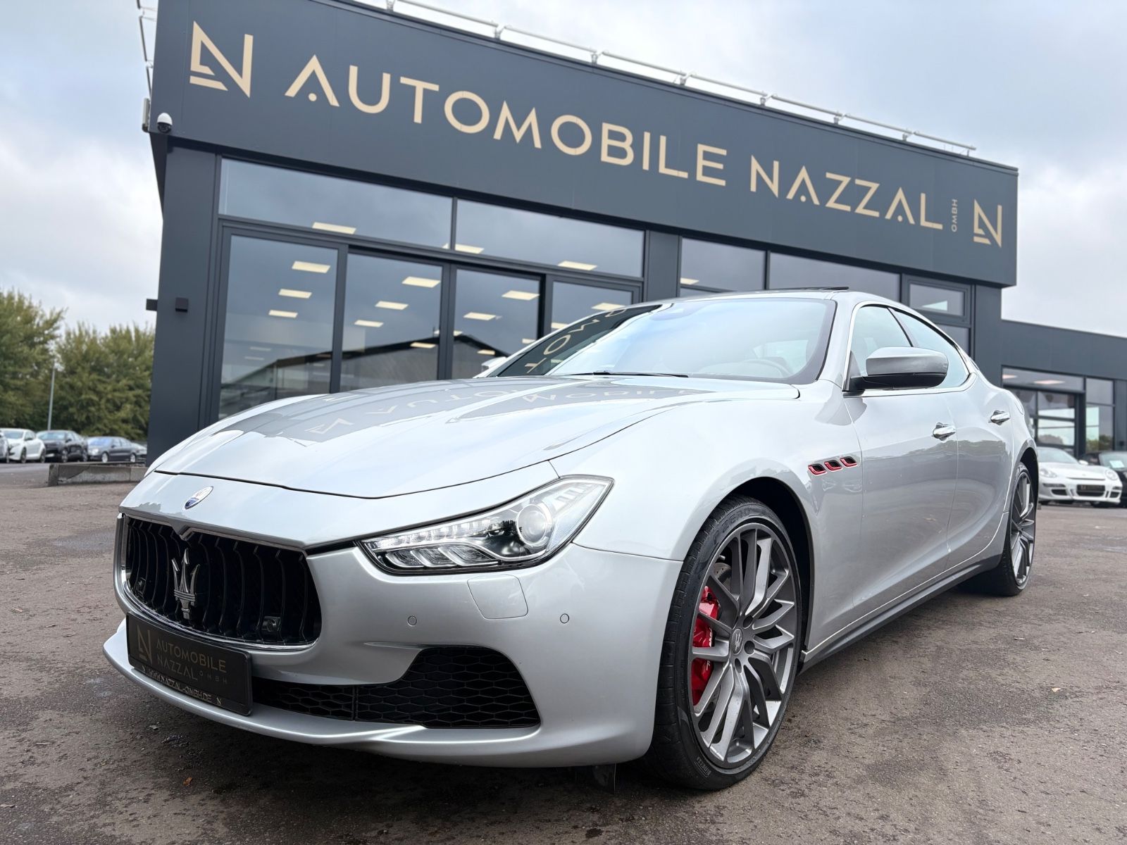 Fahrzeugabbildung Maserati GHIBLI S Q4 *PANO*LEDER*NAVI*LED*KAM*SHZ*