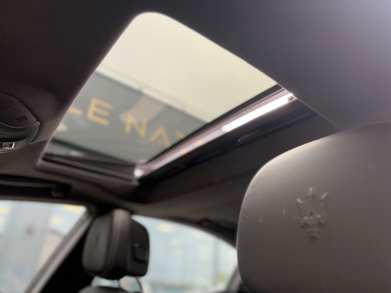 Fahrzeugabbildung Maserati GHIBLI S Q4 *PANO*LEDER*NAVI*LED*KAM*SHZ*