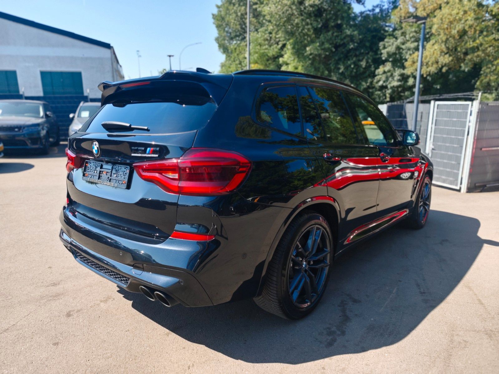 Fahrzeugabbildung BMW X3 M COMPETITION*2.HD*PANO*HARMAN*4X SHZ*CARBON*