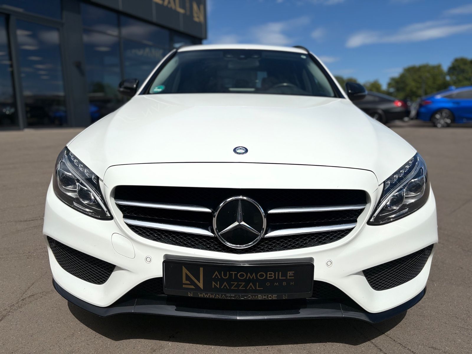 Fahrzeugabbildung Mercedes-Benz C 400 T 4MATIC AMG LINE *NIGHT PAKET*LED*KAM*