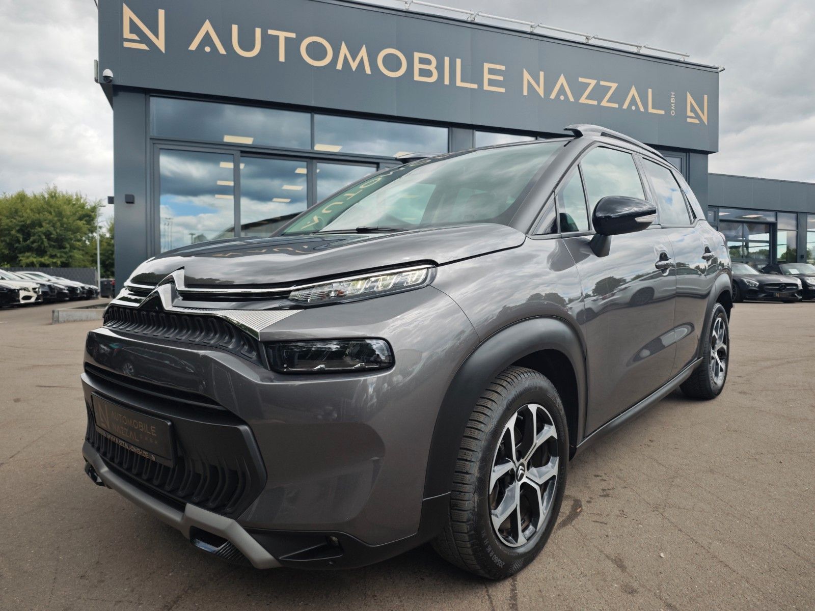 Fahrzeugabbildung Citroën C3 AIRCROSS*STYLE DESIGN PAKET*KAMERA*TEILLEDER*