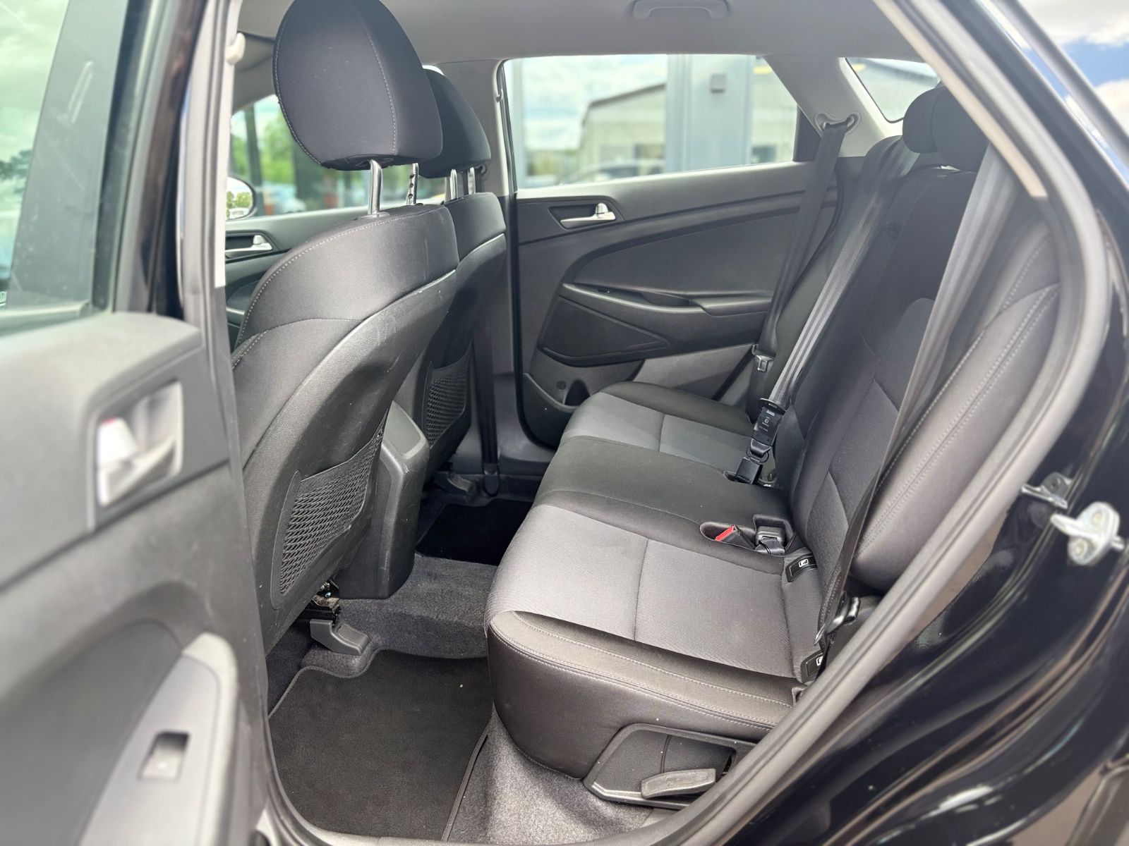 Fahrzeugabbildung Hyundai TUCSON STYLE 2WD *ALU*NAVI*LED*KAMERA*