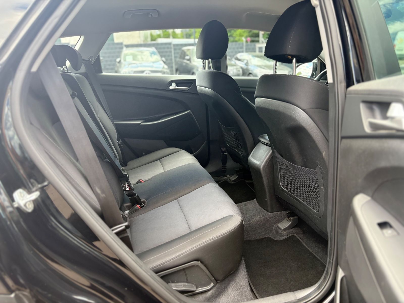 Fahrzeugabbildung Hyundai TUCSON STYLE 2WD *ALU*NAVI*LED*KAMERA*