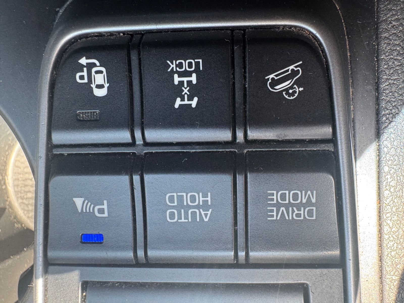 Fahrzeugabbildung Hyundai TUCSON PREMIUM 4WD *1.HD*AUT*LEDER*XENON*