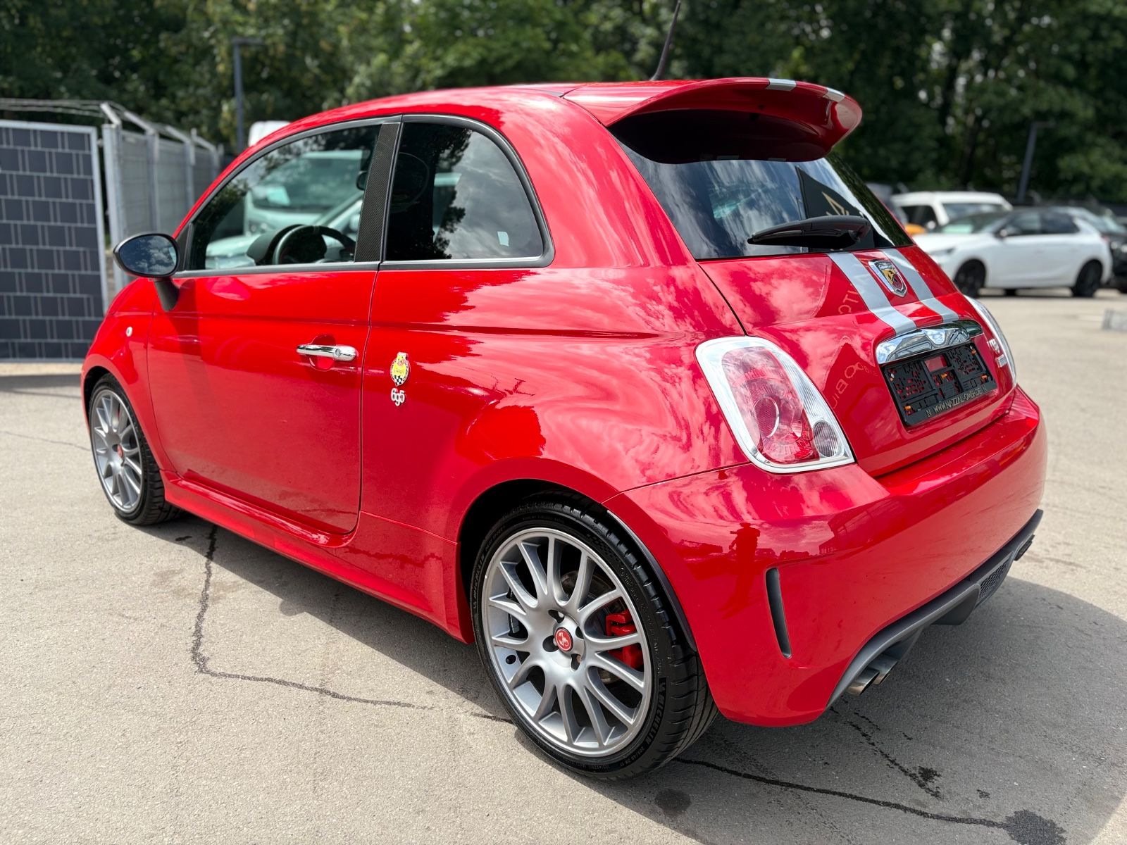 Fahrzeugabbildung Abarth 695 TRIBUTO FERRARI NR 1069-1199*MTA*ROSSO CORSA