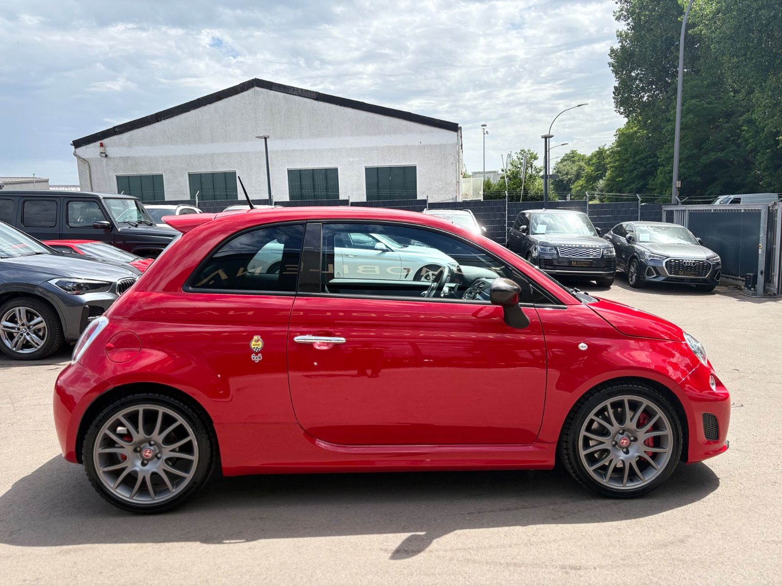 Fahrzeugabbildung Abarth 695 TRIBUTO FERRARI NR 1069-1199*MTA*ROSSO CORSA