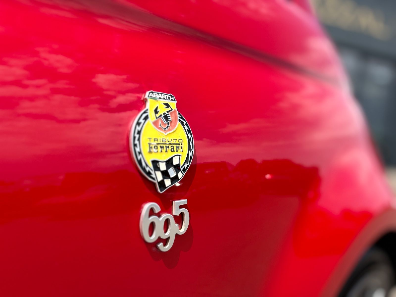 Fahrzeugabbildung Abarth 695 TRIBUTO FERRARI NR 1069-1199*MTA*ROSSO CORSA
