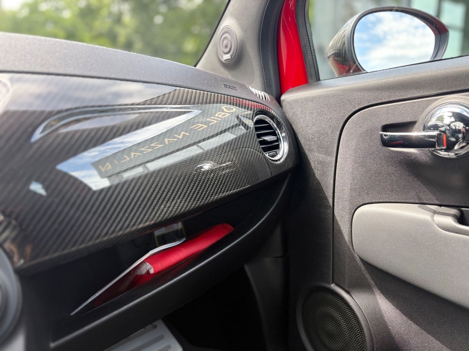 Fahrzeugabbildung Abarth 695 TRIBUTO FERRARI NR 1069-1199*MTA*ROSSO CORSA