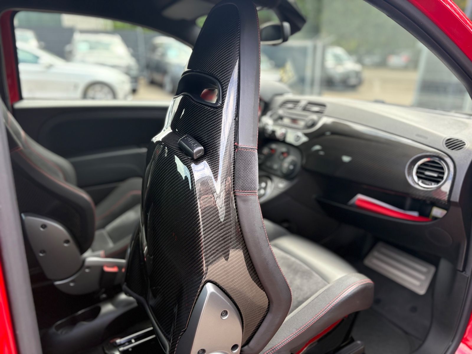 Fahrzeugabbildung Abarth 695 TRIBUTO FERRARI NR 1069-1199*MTA*ROSSO CORSA