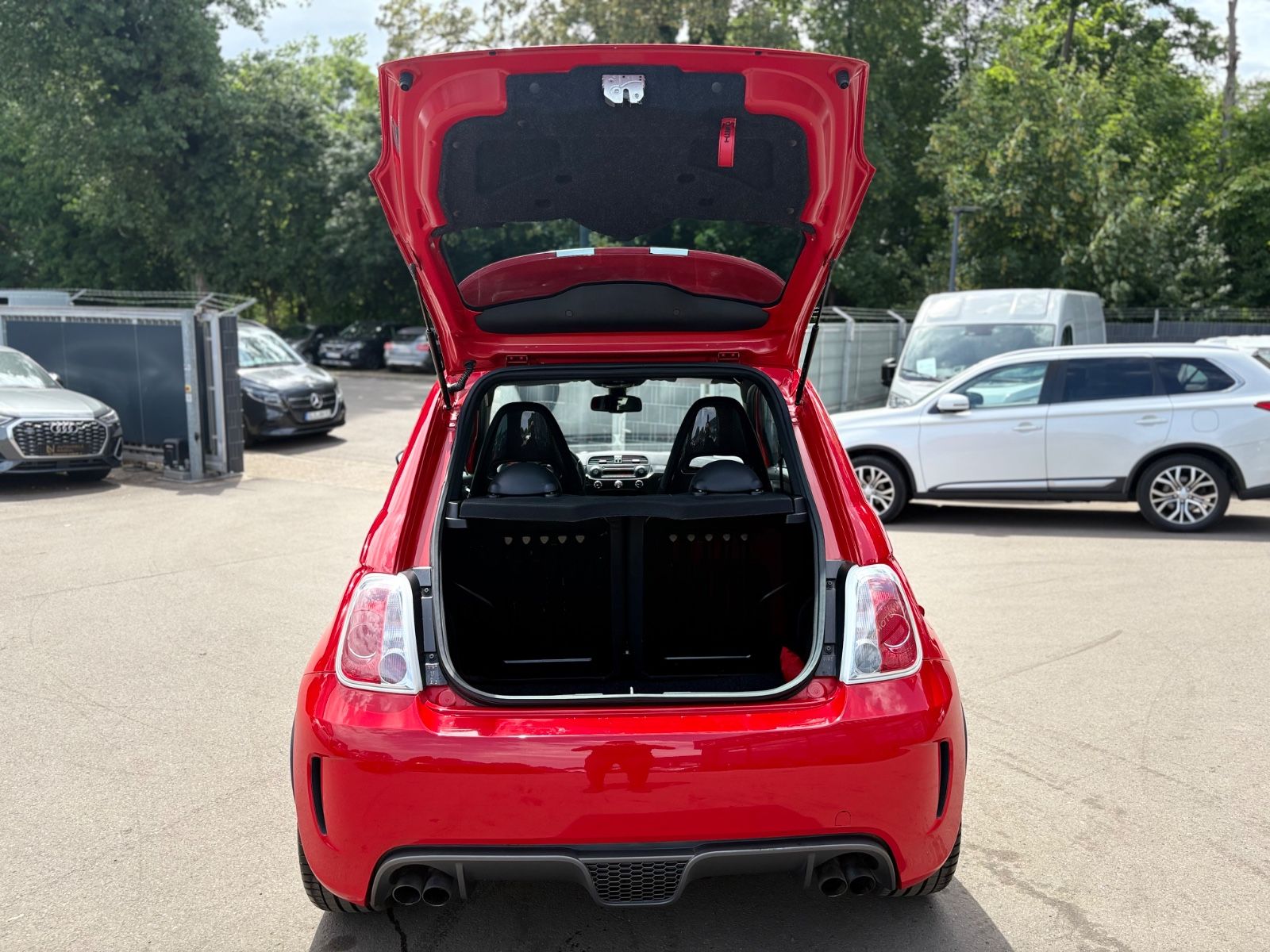 Fahrzeugabbildung Abarth 695 TRIBUTO FERRARI NR 1069-1199*MTA*ROSSO CORSA