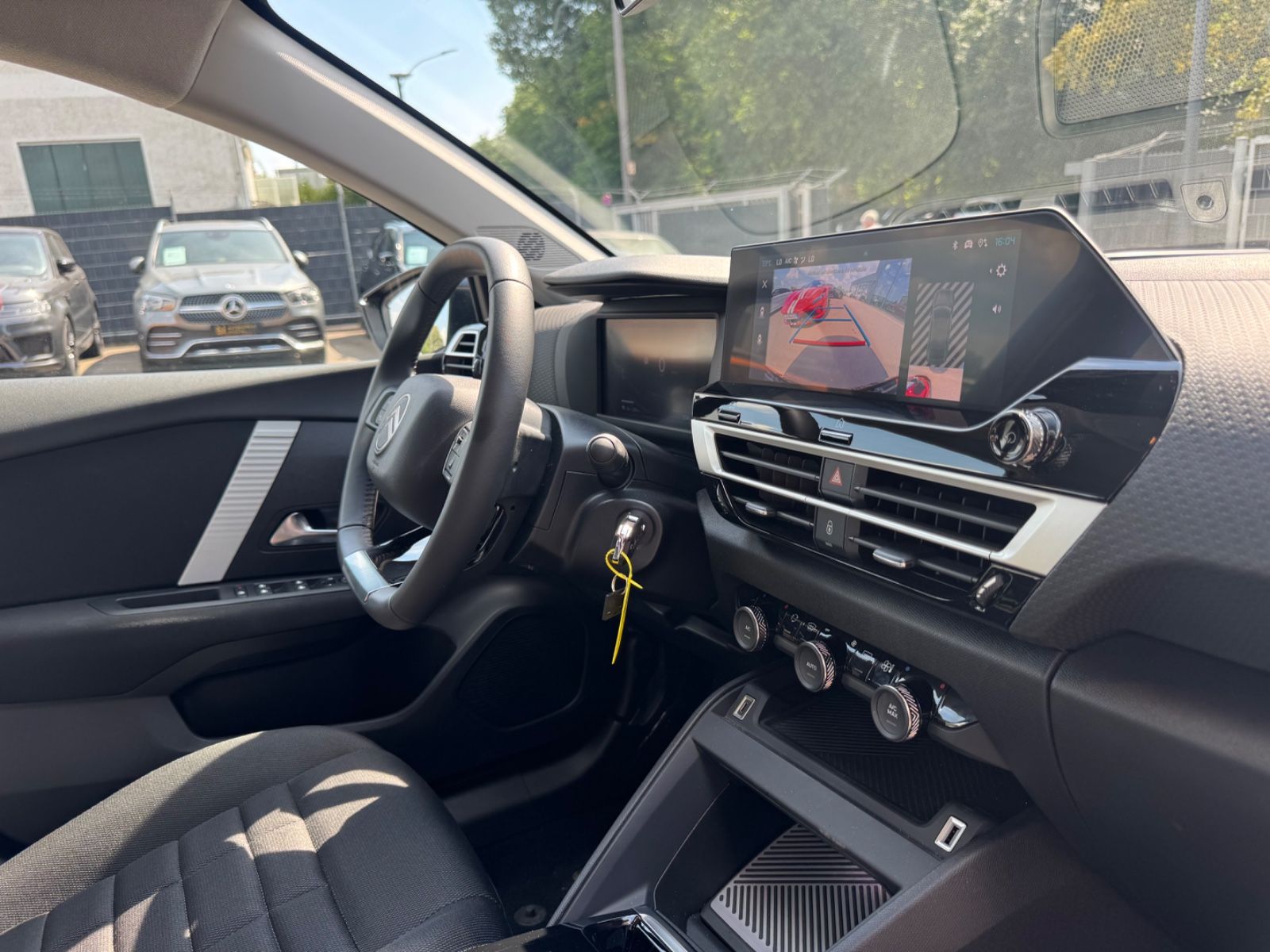 Fahrzeugabbildung Citroën C4 X e PLUS 115 KW *RANGE EXTENDER*1.HD*LED*AUT