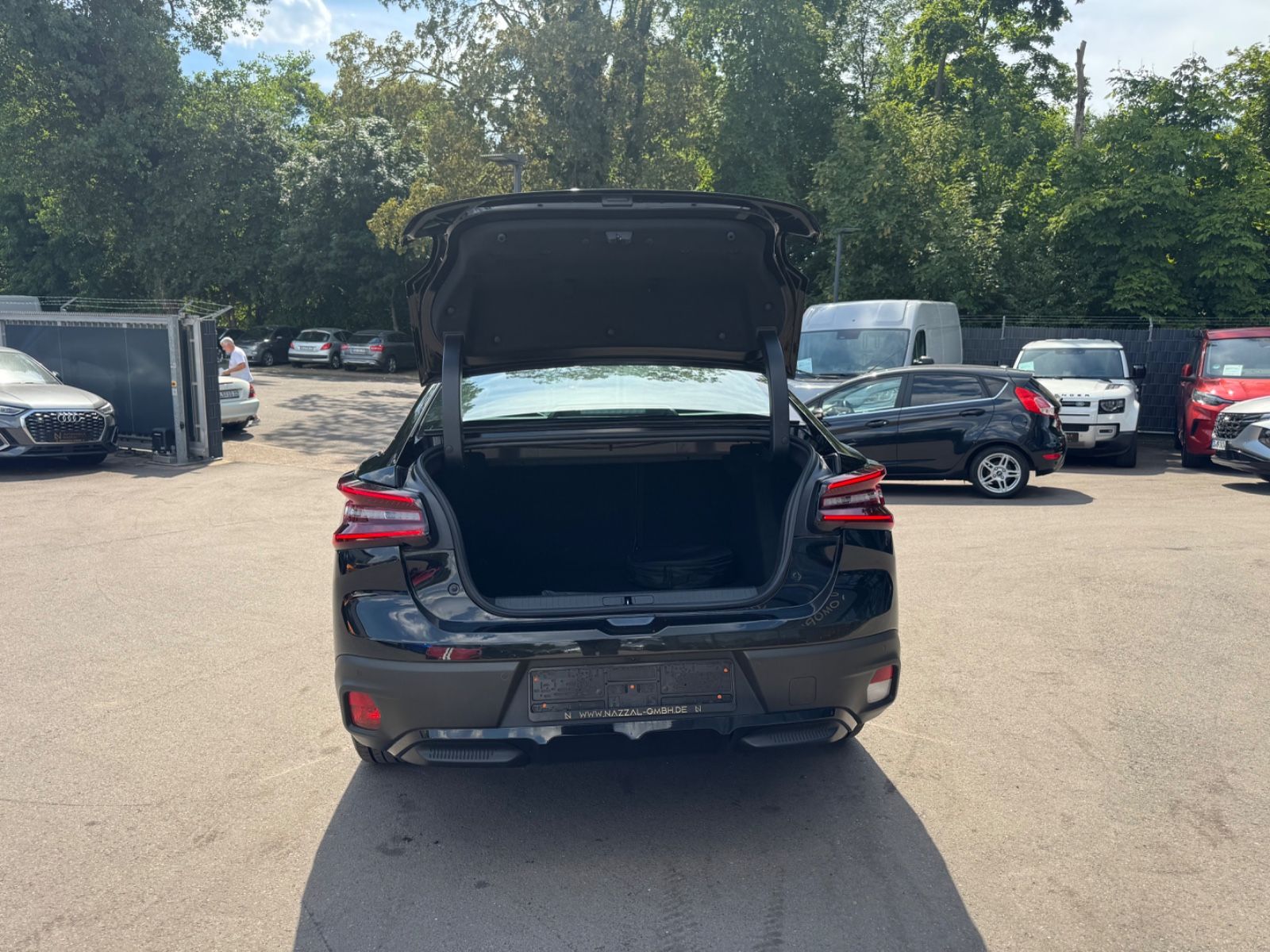 Fahrzeugabbildung Citroën C4 X e PLUS 115 KW *RANGE EXTENDER*1.HD*LED*AUT