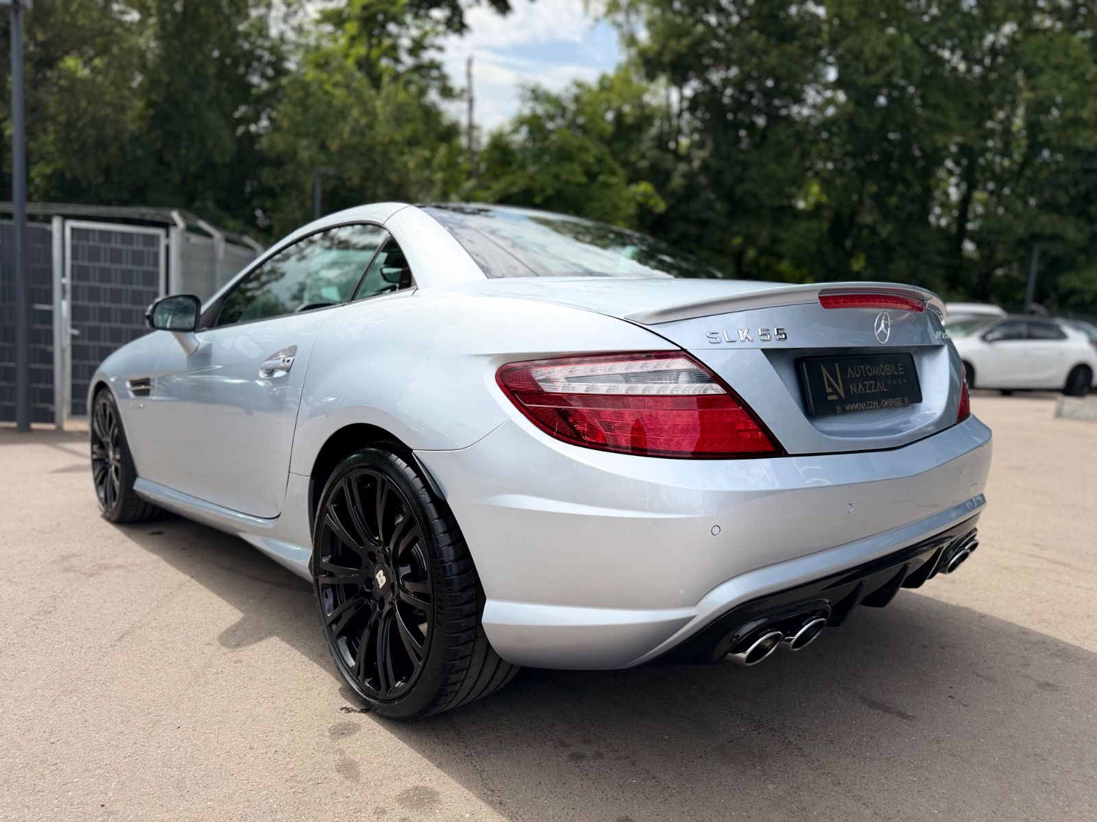 Fahrzeugabbildung Mercedes-Benz SLK 55 AMG*MAGIC-SKY*XENON*AIRSCARF*