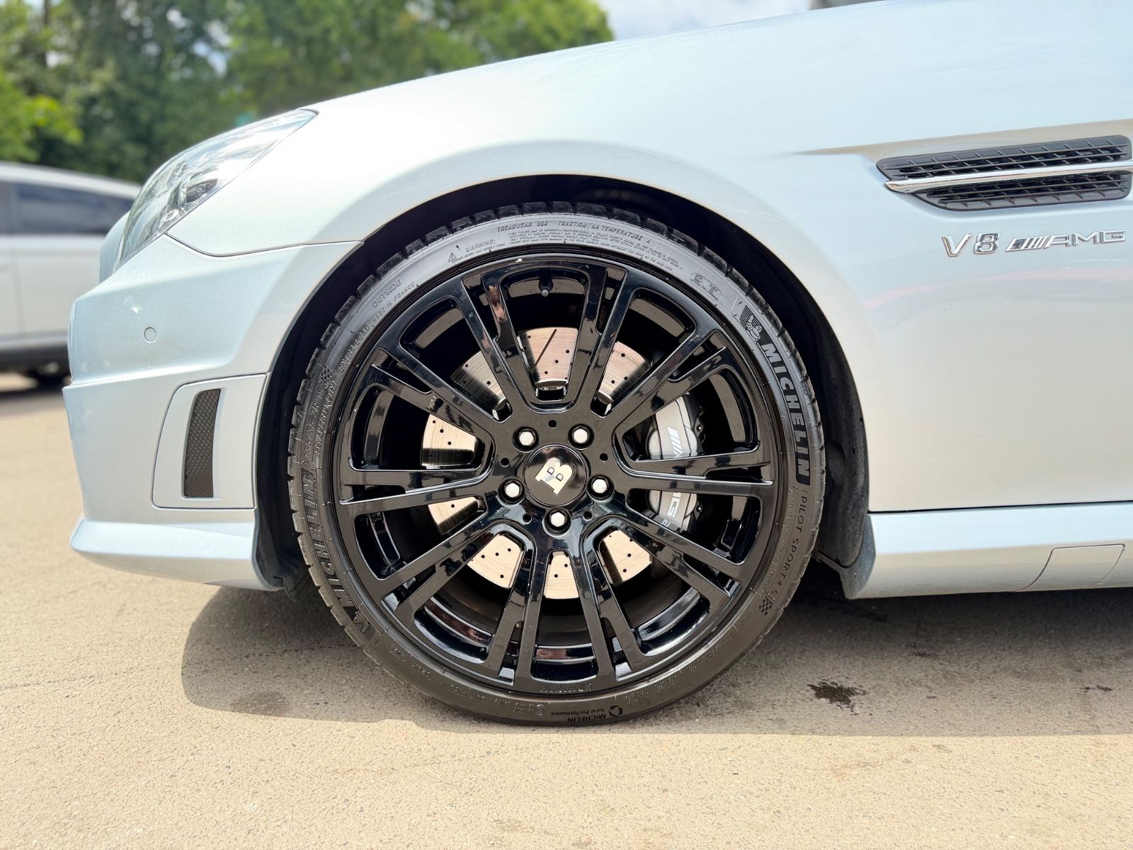 Fahrzeugabbildung Mercedes-Benz SLK 55 AMG*MAGIC-SKY*XENON*AIRSCARF*