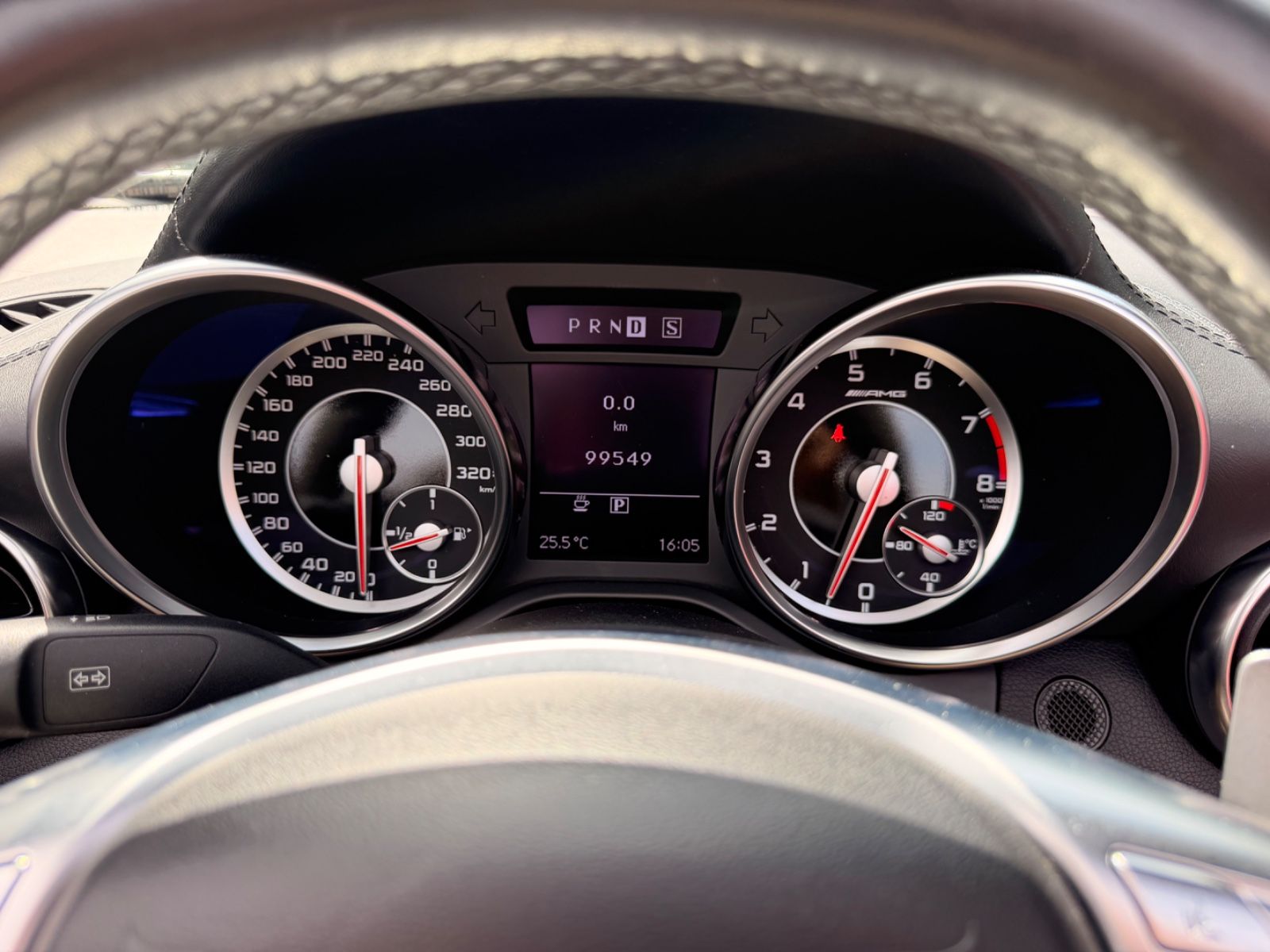 Fahrzeugabbildung Mercedes-Benz SLK 55 AMG*MAGIC-SKY*XENON*AIRSCARF*