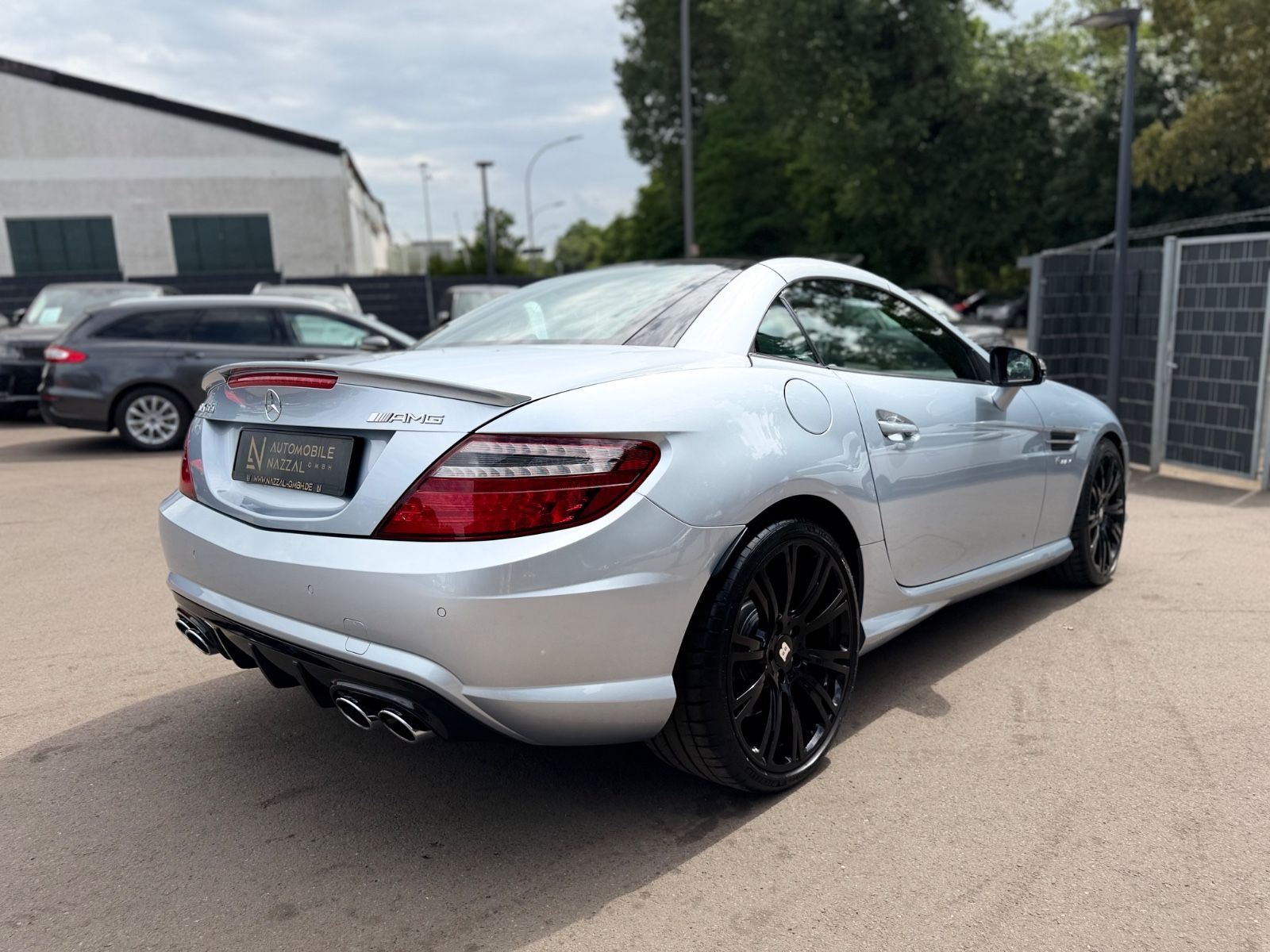 Fahrzeugabbildung Mercedes-Benz SLK 55 AMG*MAGIC-SKY*XENON*AIRSCARF*