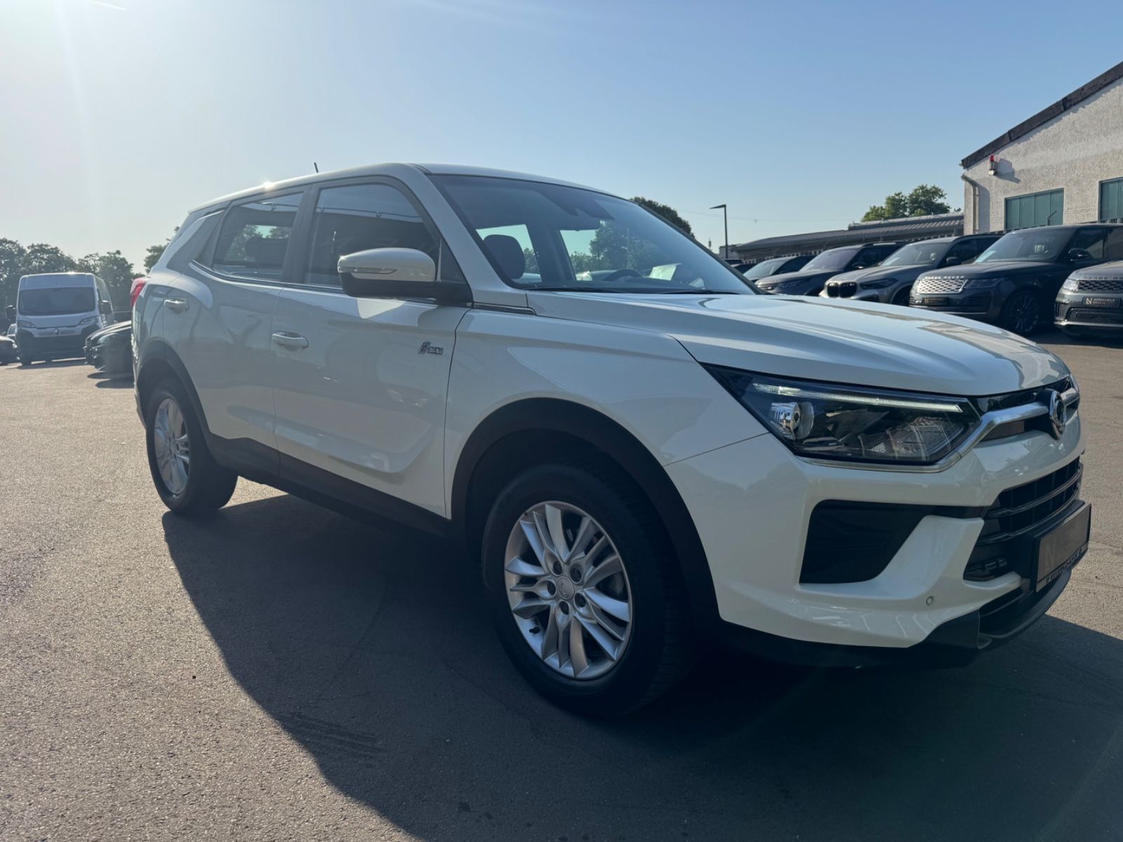 Fahrzeugabbildung Ssangyong KORANDO 1.5 GDI*2.HD*AUT*LED*KAMERA*SHZ*TOP