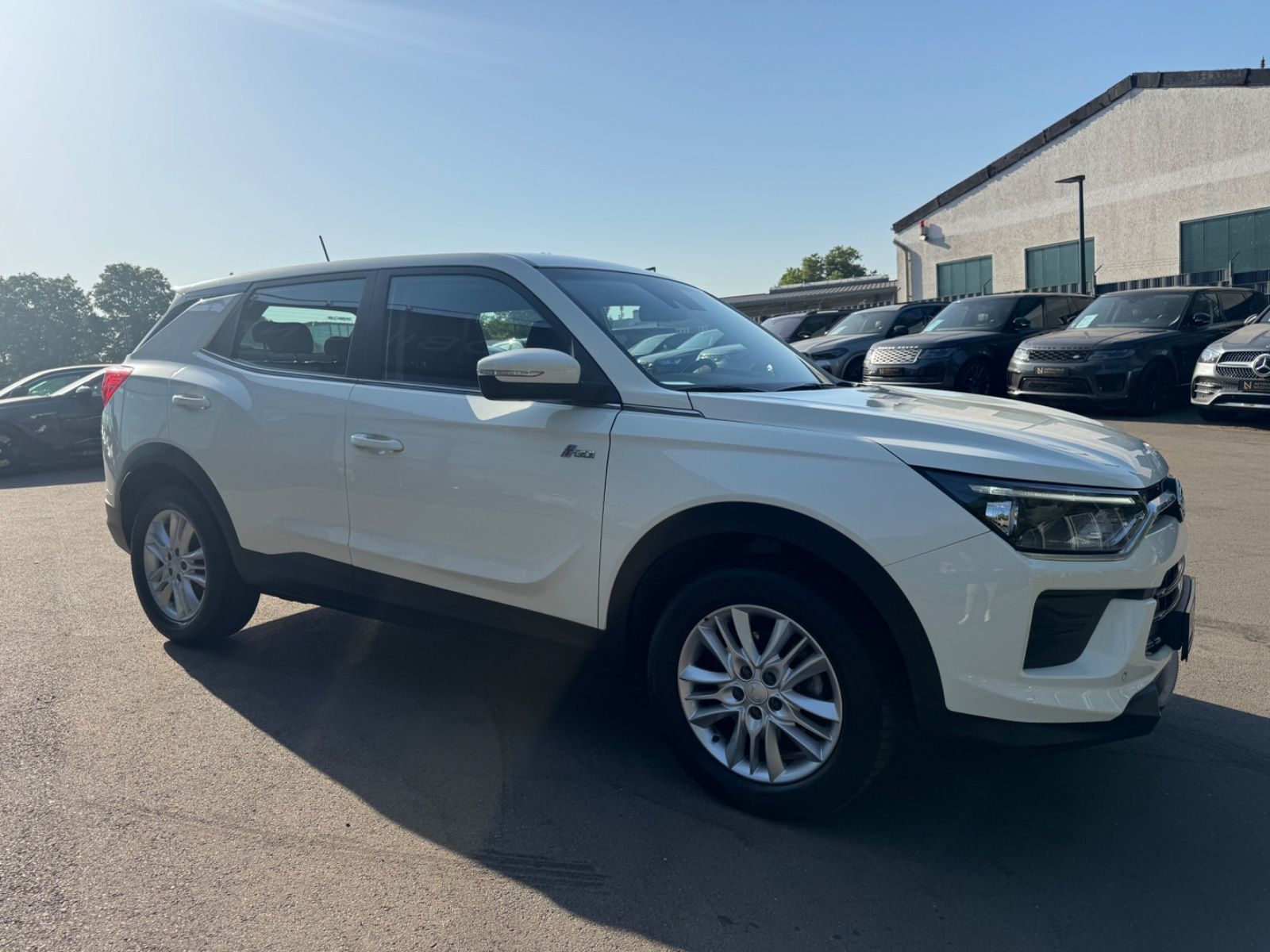 Fahrzeugabbildung Ssangyong KORANDO 1.5 GDI*2.HD*AUT*LED*KAMERA*SHZ*TOP