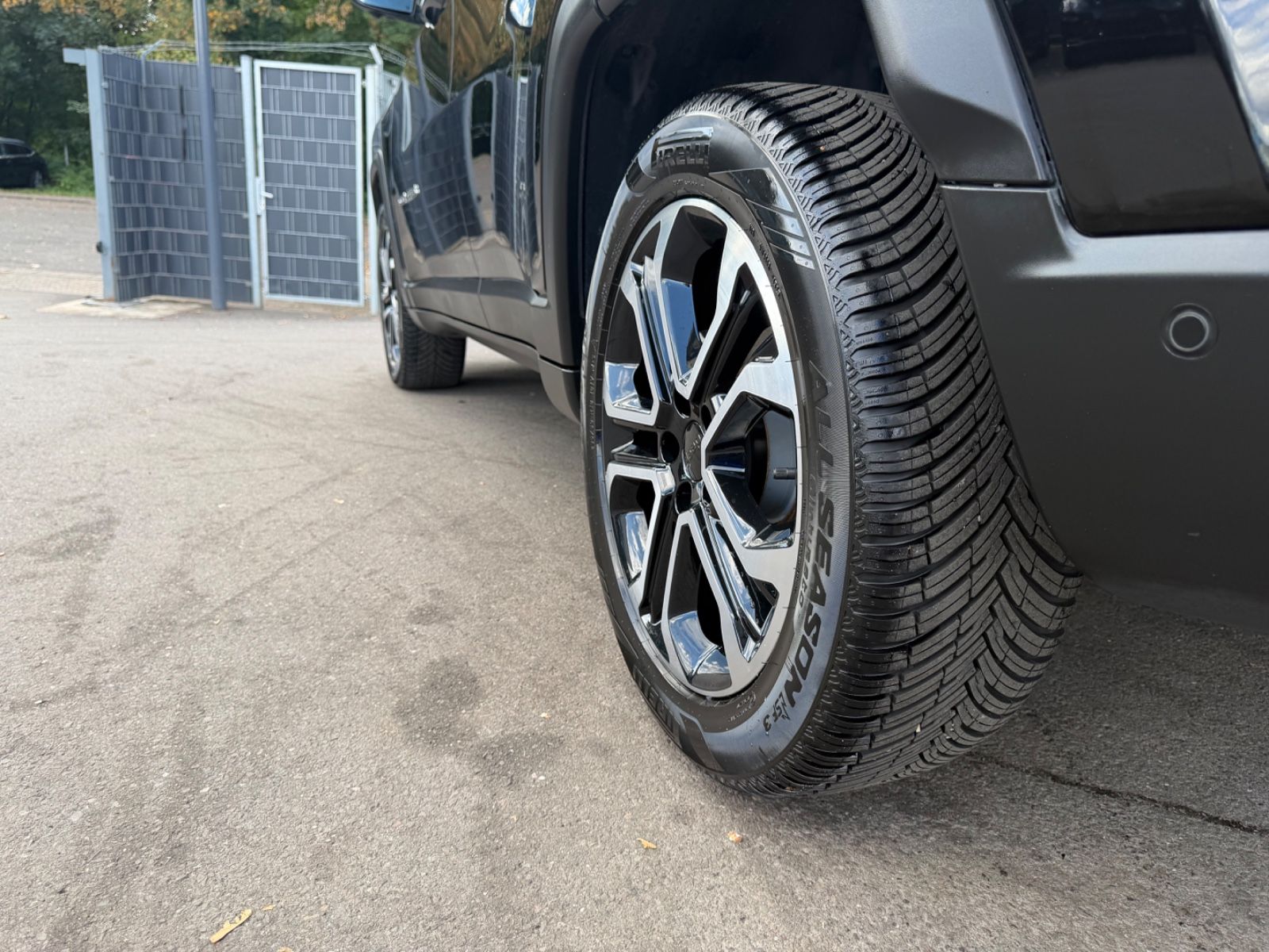Fahrzeugabbildung Jeep COMPASS HIGH ALTITUDE*AUT*2.HAND*KAMERA*LED*