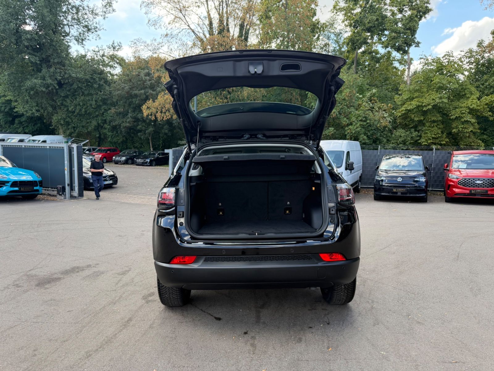 Fahrzeugabbildung Jeep COMPASS HIGH ALTITUDE*AUT*2.HAND*KAMERA*LED*