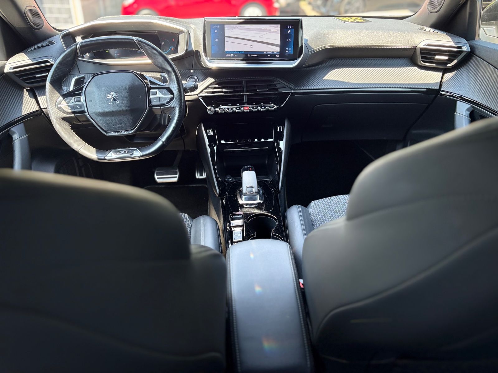 Fahrzeugabbildung Peugeot 2008 GT-LINE ALLURE*AUT.*KAMERA*NAVI*AHK*VIRTUAL