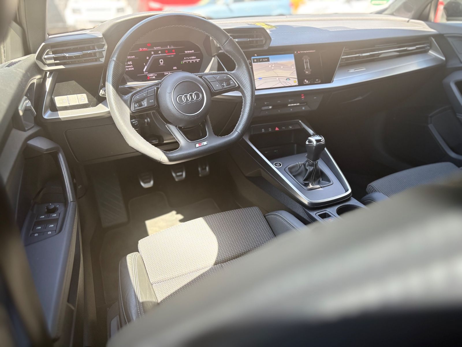 Fahrzeugabbildung Audi A3 LIMOUSINE 35 TDI 3xS-LINE *1.HD*NAVI*VIRTUAL*