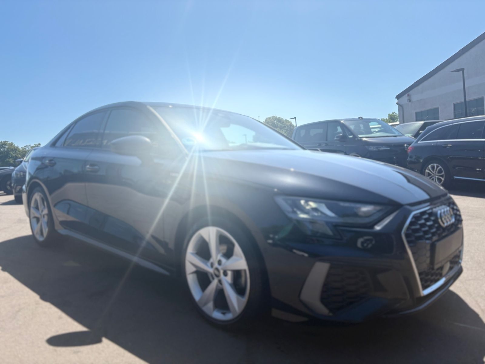 Fahrzeugabbildung Audi A3 LIMOUSINE 35 TDI 3xS-LINE *1.HD*NAVI*VIRTUAL*