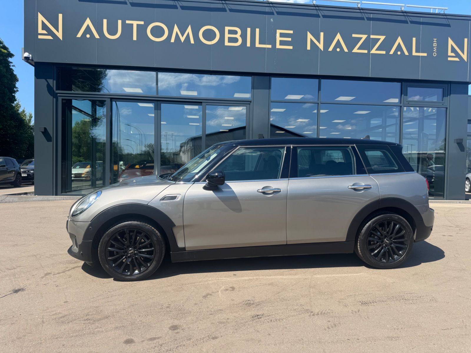 Fahrzeugabbildung MINI COOPER CLUBMANN *AUTOMATIK*PDC*NAVI*EURO 6*